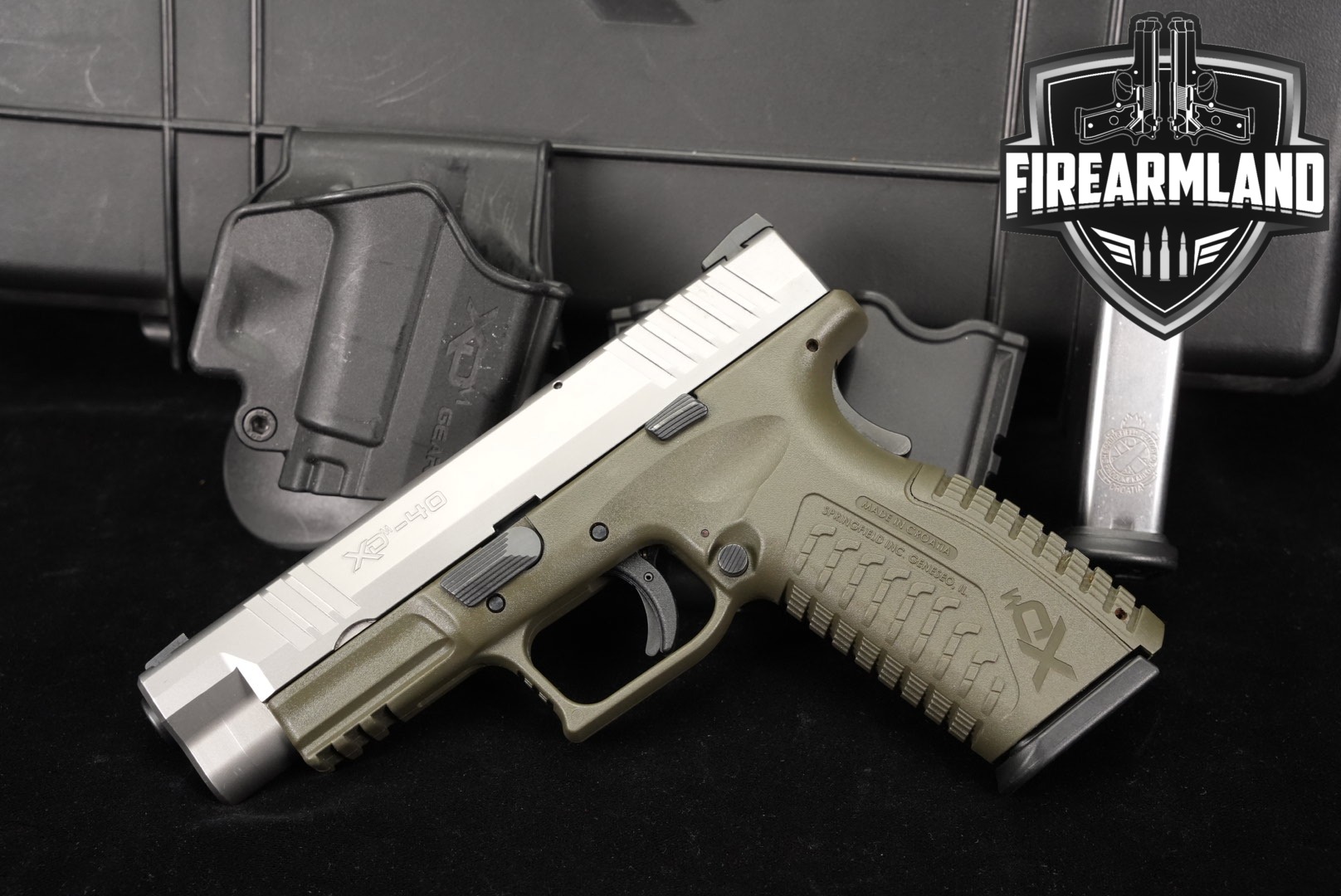 Springfield Armory XDm 4.5 .40 S&W Two-Tone Stainless & OD Green in Good Condition Thumbnail