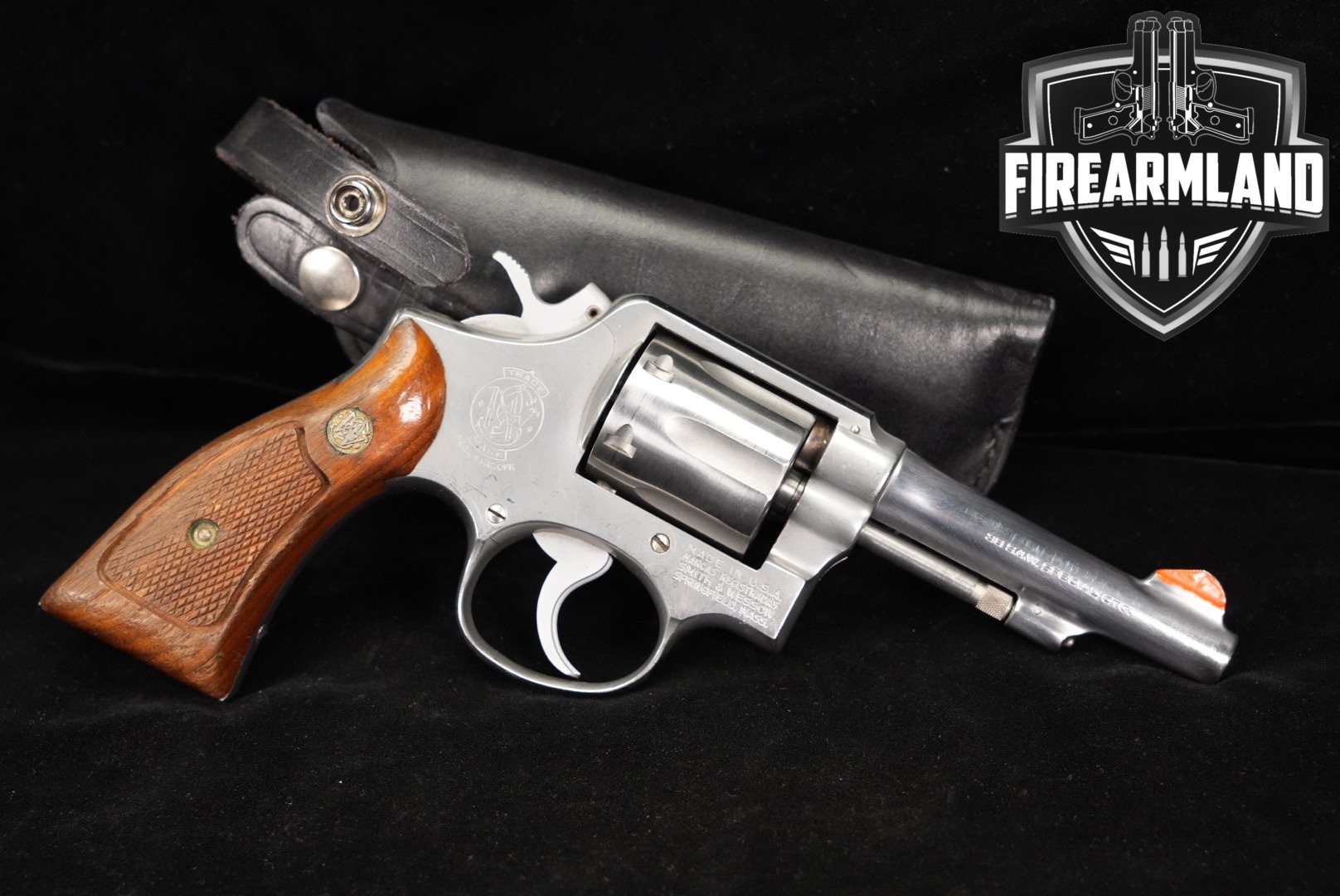 Smith & Wesson (S&W) Model 64 no-dash .38 Spl. Stainless in Good Condition Thumbnail