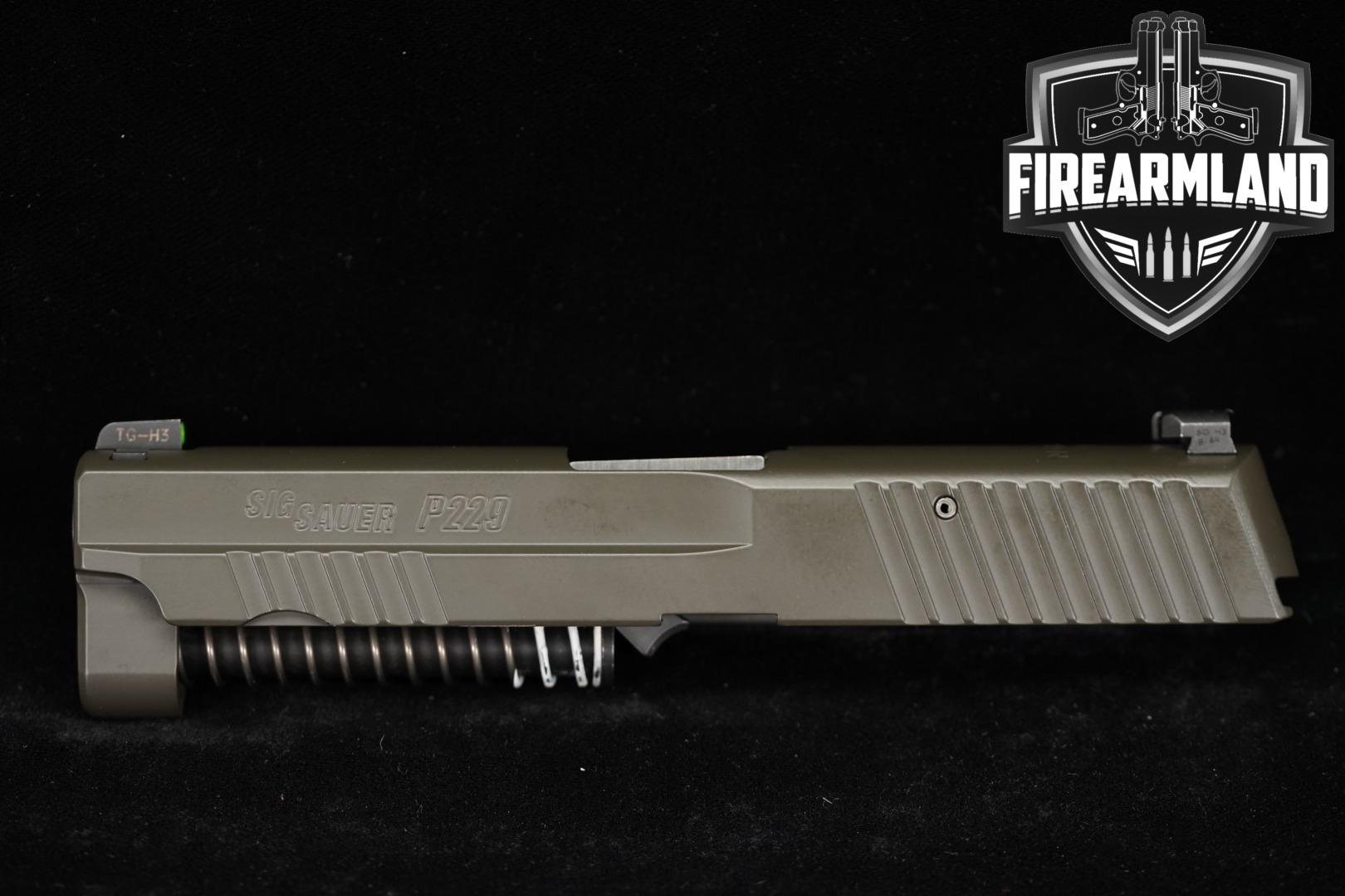 Sig Sauer P229 Legion Slide Barrel & Recoil Spring 9mm Luger in Excellent Condition Thumbnail