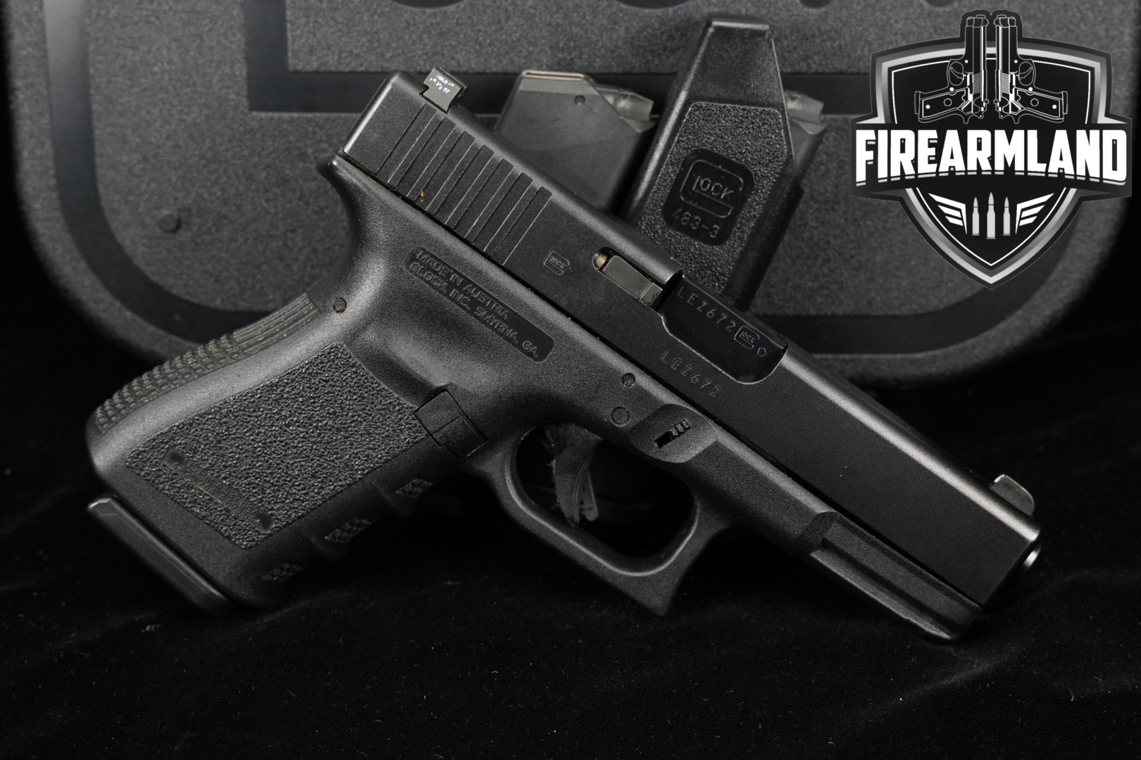 Glock 23 Gen3 G23 Gen 3 40 S&W 4.02" +THREE MAGS, ORIG CASE-img-0