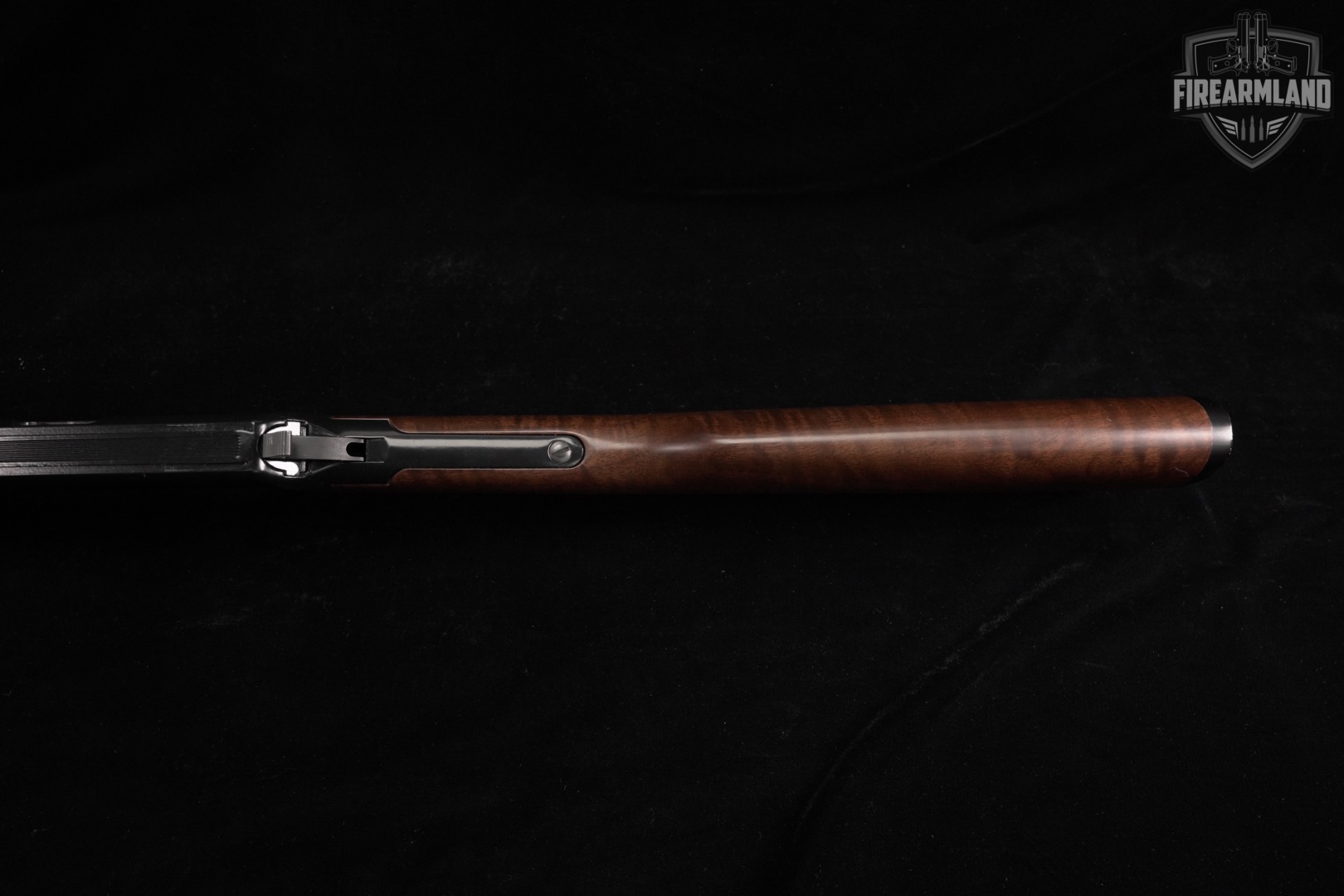 Henry H001 22 S/L/LR 18.5" Black & Walnut +CASE-img-10