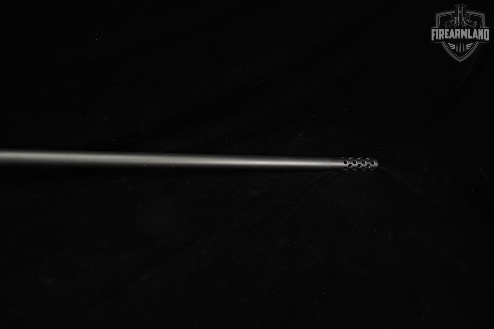 Remington Model 700 SPS 300 Rem Ultra Magnum PORT Black & Synthetic M700-img-12