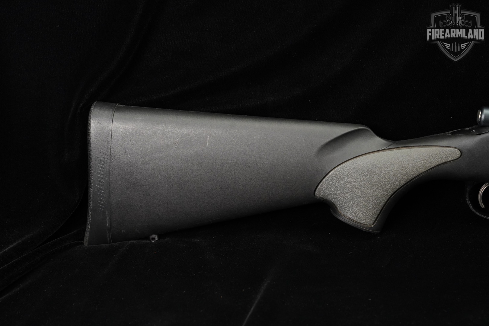 Remington Model 700 SPS 300 Rem Ultra Magnum PORT Black & Synthetic M700-img-4