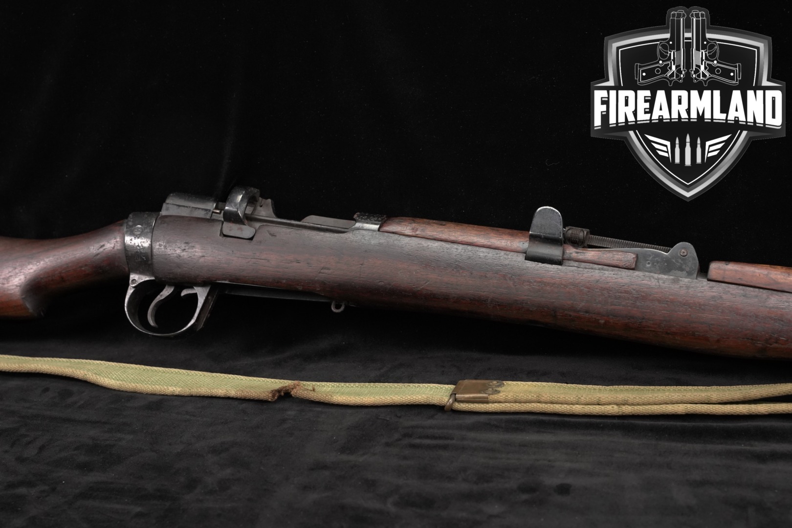 1913 Royal Small Arms Factory (RSAF) Short Magazine Lee-Enfield Mk III* .303 British Blued & Wood in Poor Condition Thumbnail