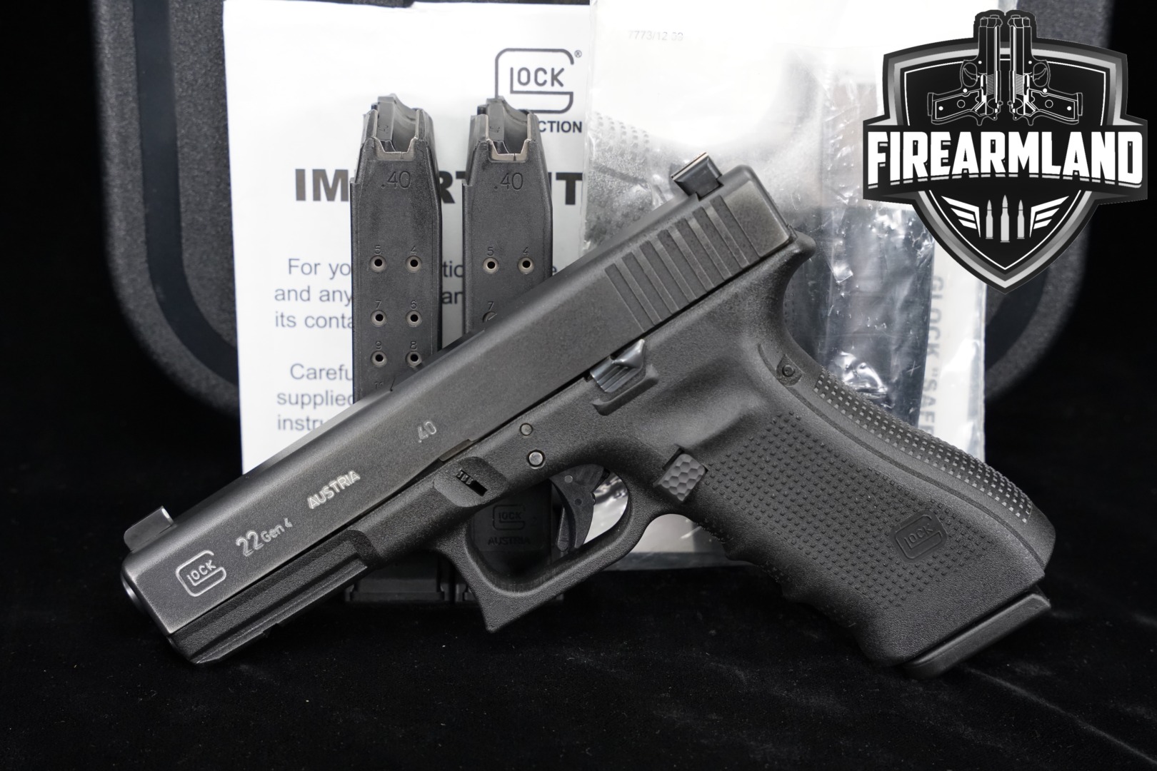 Glock G22 Gen4 .40 S&W Black in Very Good Condition Thumbnail