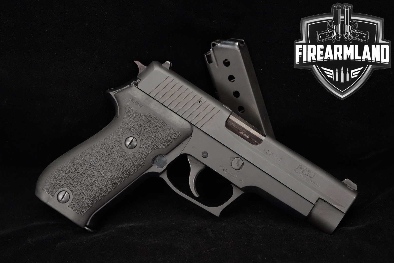 1992 Sig Sauer P220 .45 ACP Black in Good Condition Thumbnail