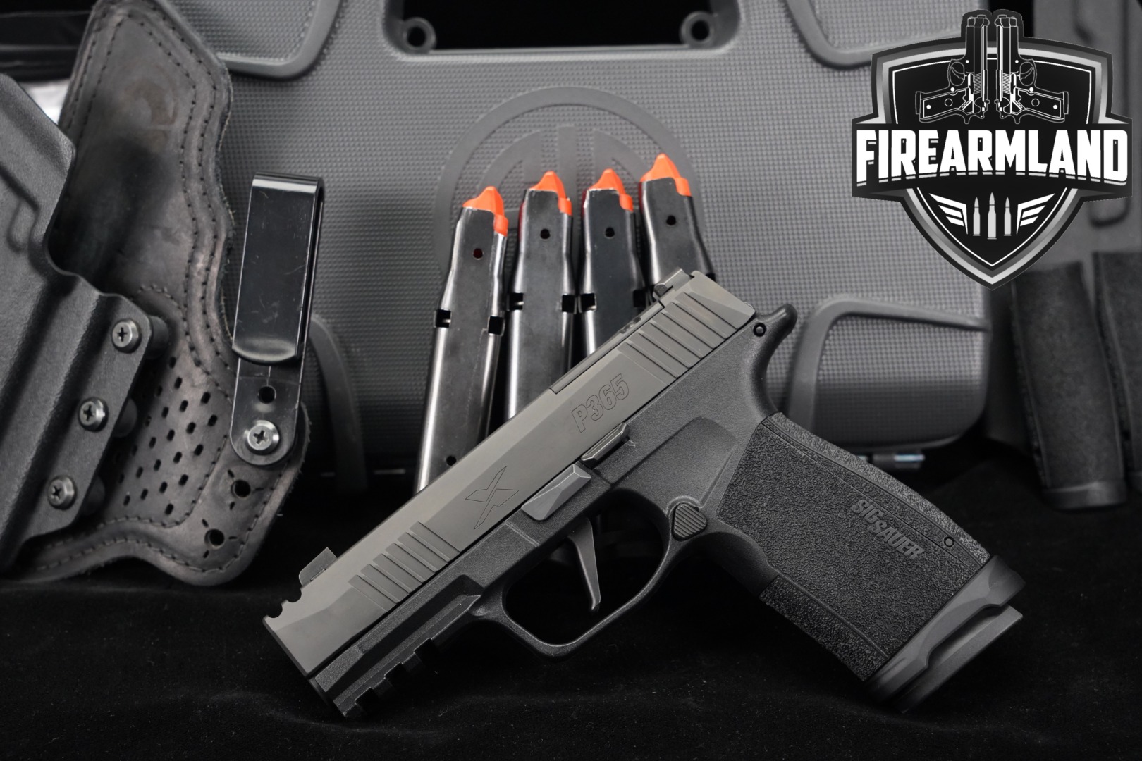 Sig Sauer P365-XMACRO COMP 9mm Luger Black in Excellent Condition Thumbnail
