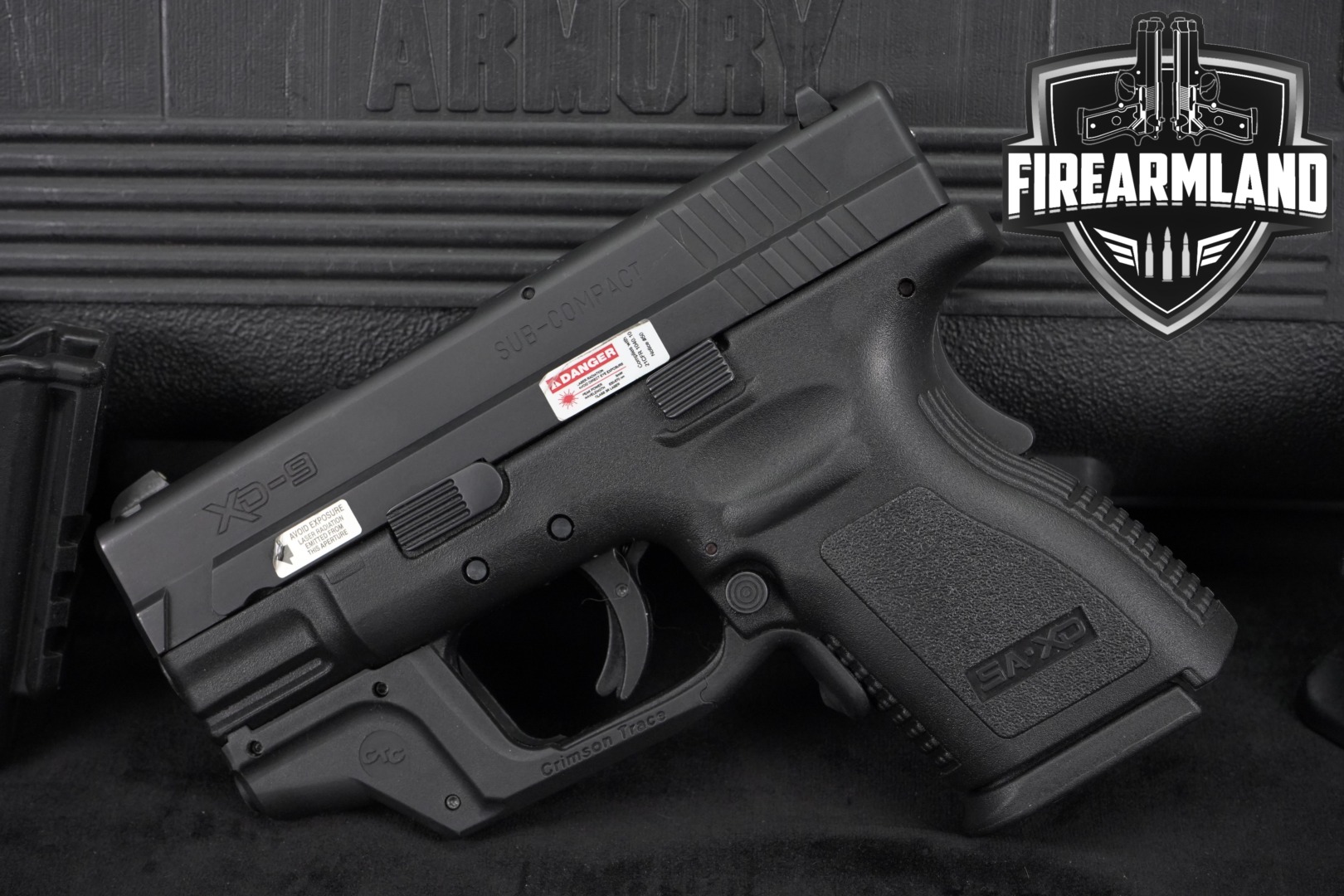 Springfield Armory XD-9 Sub-Compact 9mm Luger Black in Good Condition Thumbnail