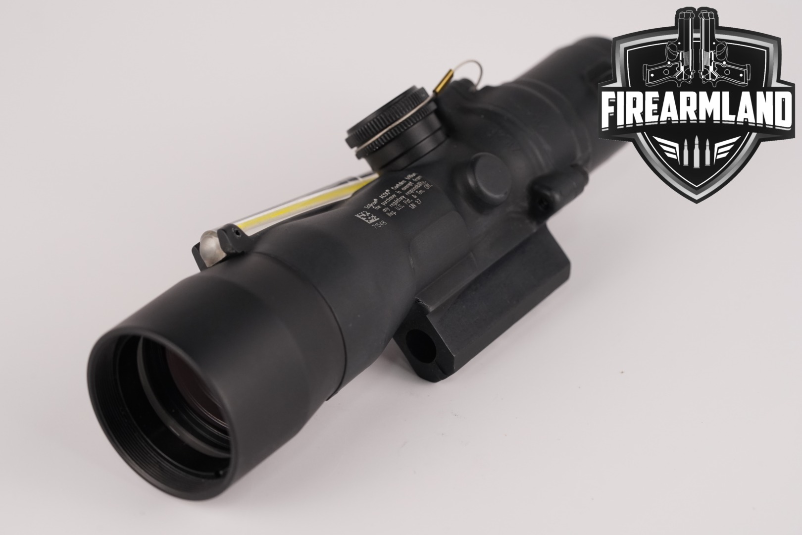 Trijicon ACOG 3x30 in Very Good Condition Thumbnail