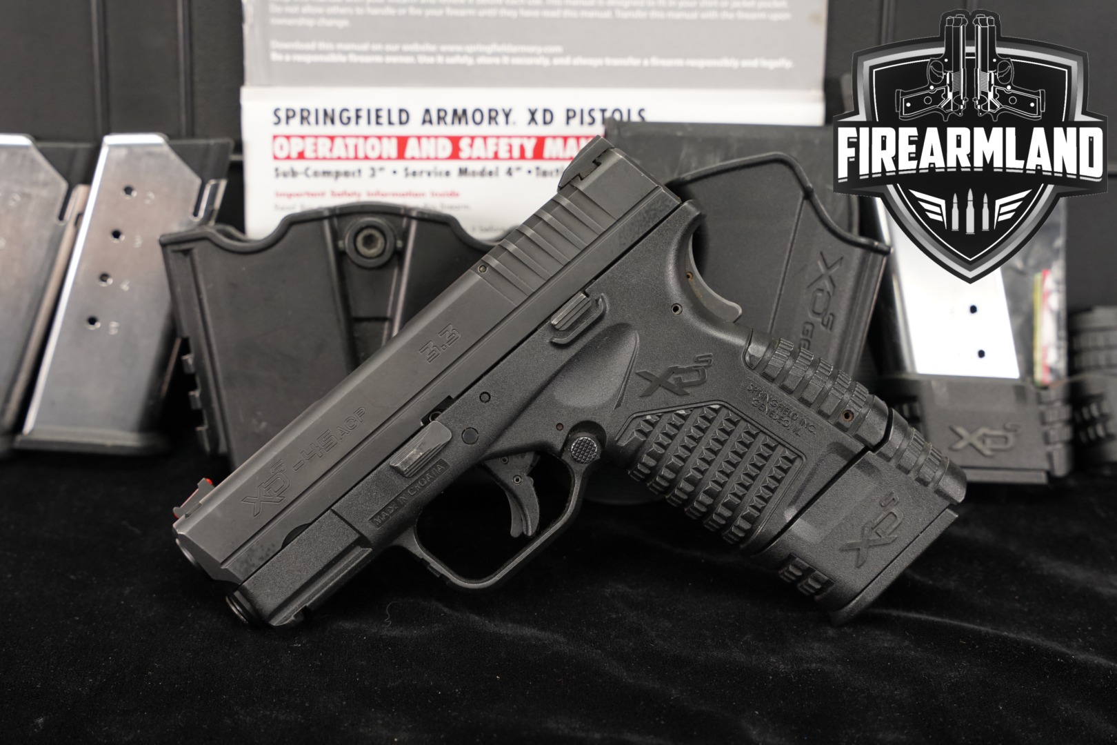 Springfield Armory XD-S 3.3, .45 ACP, First Generation .45 ACP Black in Good Condition Thumbnail