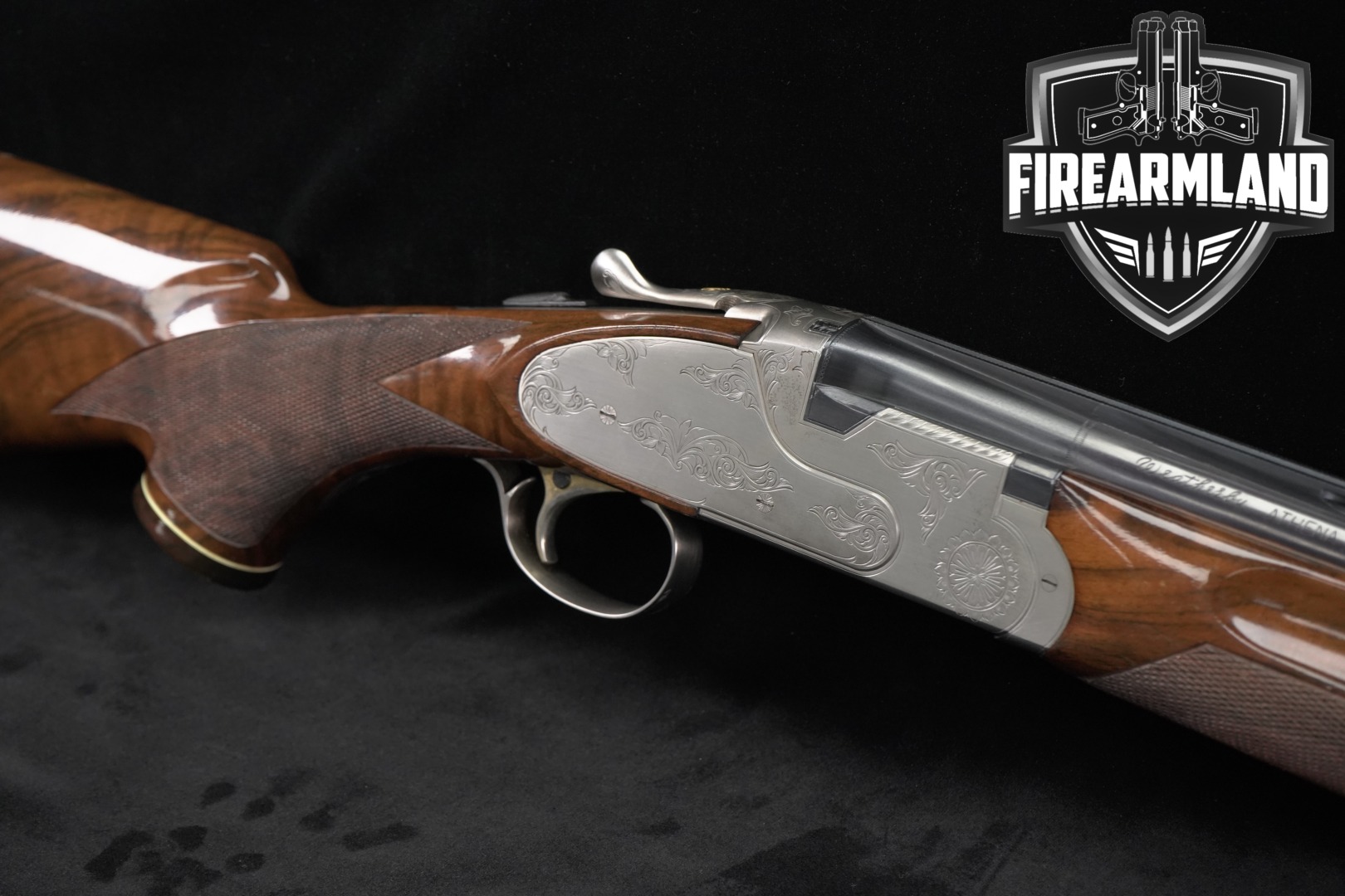 Weatherby Athena Trap 12 Gauge Coin Finish & Walnut in Good Condition Thumbnail