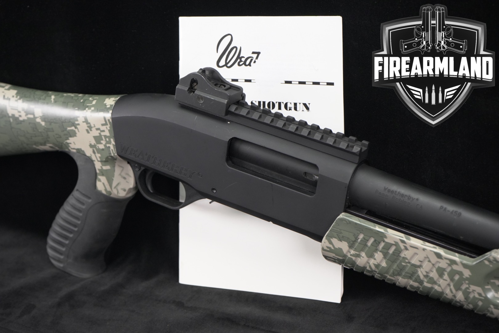 Weatherby PA-459 TR (Threat Response) 12 Gauge Green/Grey Digital Camo in Good Condition Thumbnail