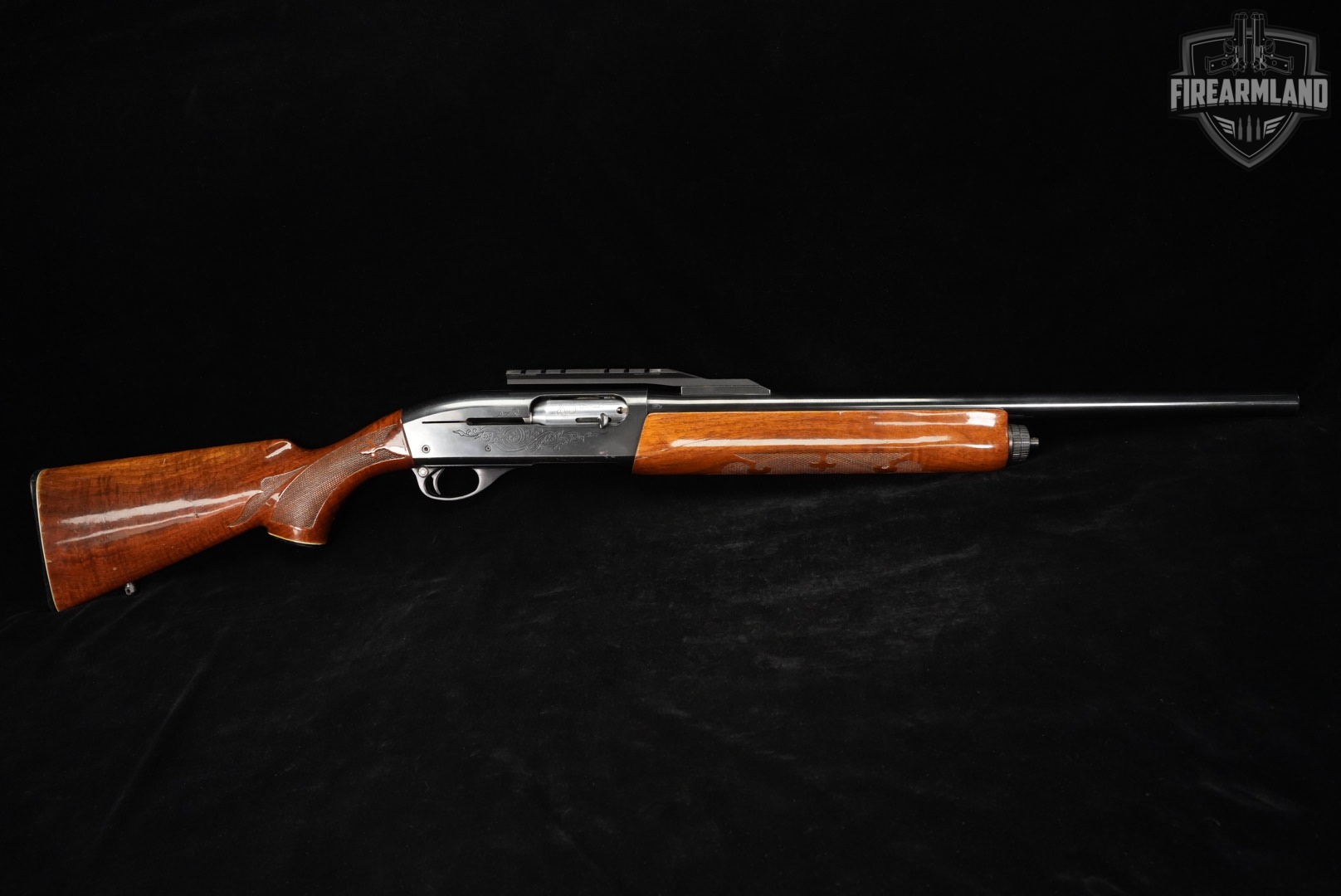 Remington Model 1100 12-Gauge 21 Gloss Walnut M1100 +SPARE BARREL-img-4