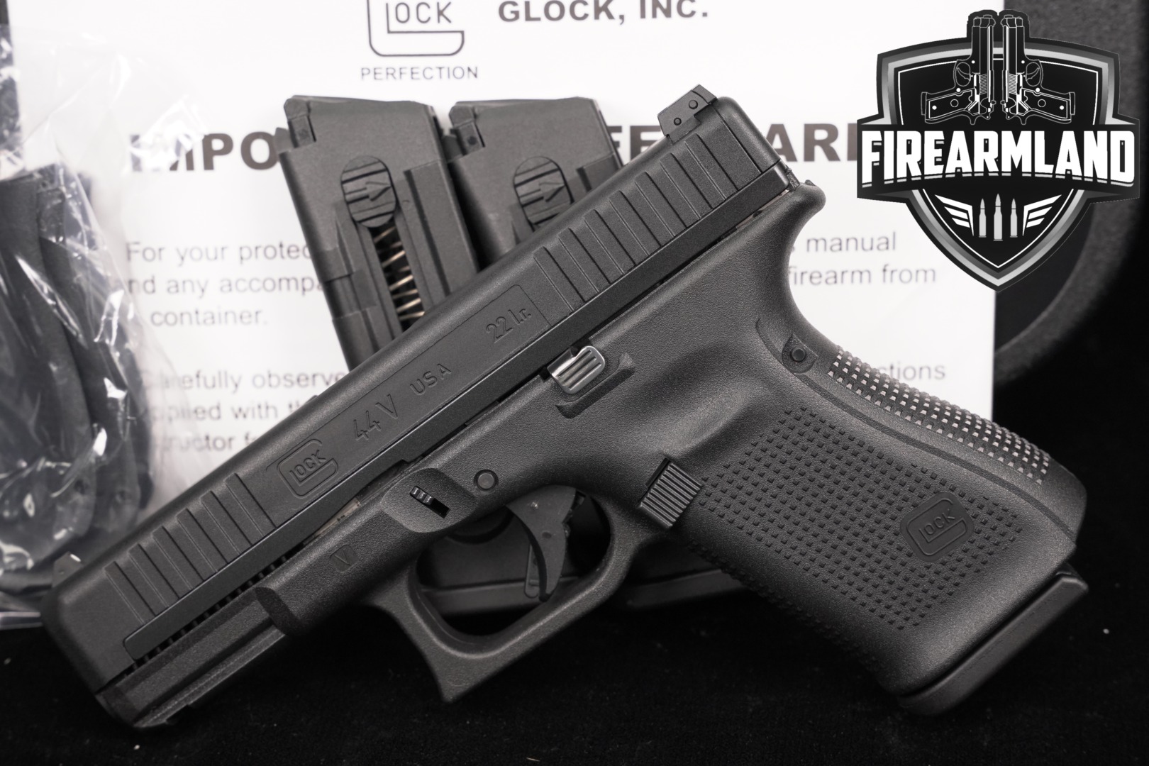 Glock G44 V .22 LR Black in Excellent Condition Thumbnail