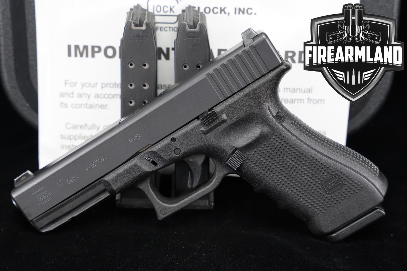 Glock G17 Gen4 9mm Luger Black in Very Good Condition Thumbnail