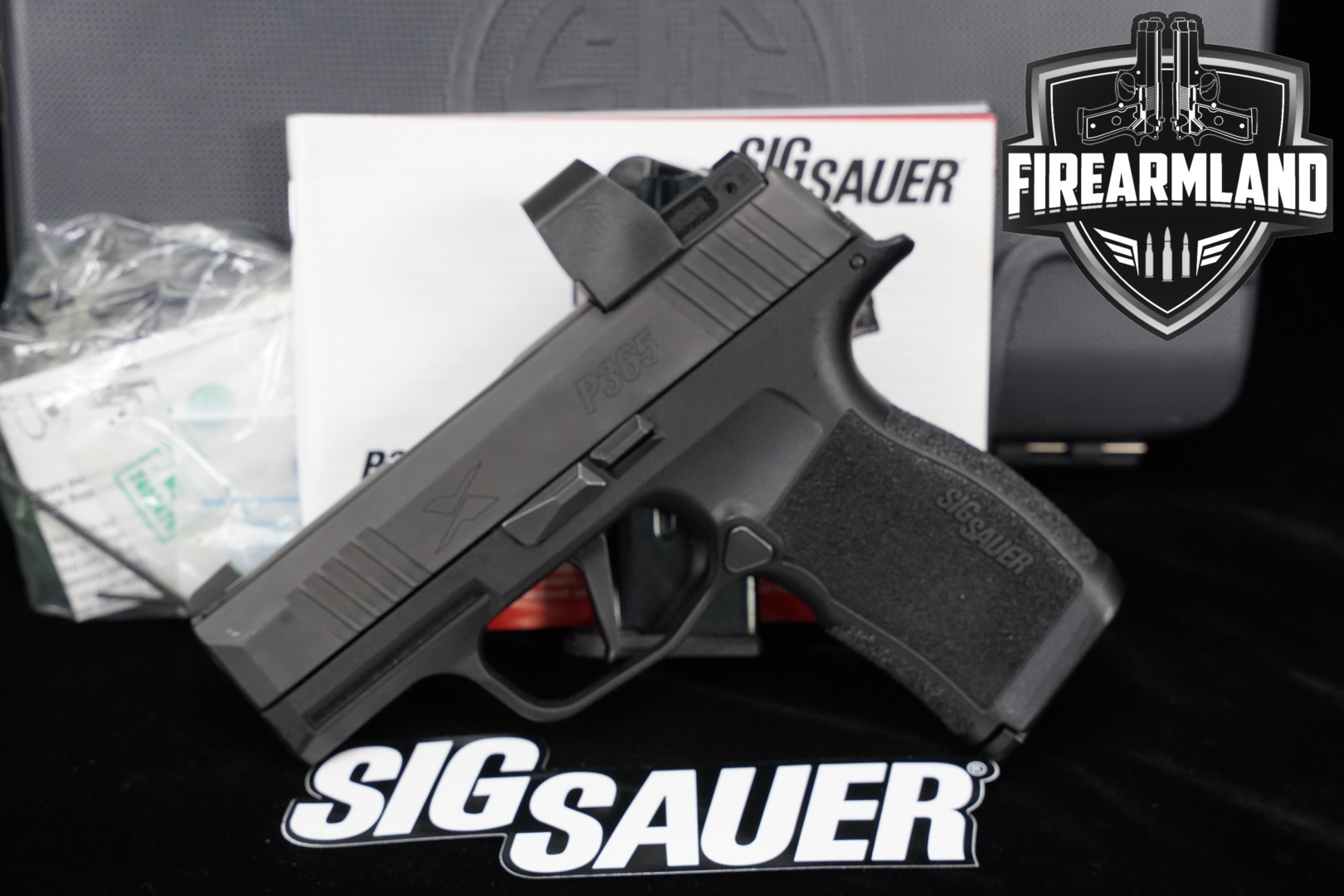 2021 Sig Sauer P365X 9mm Luger Black in Excellent Condition Thumbnail