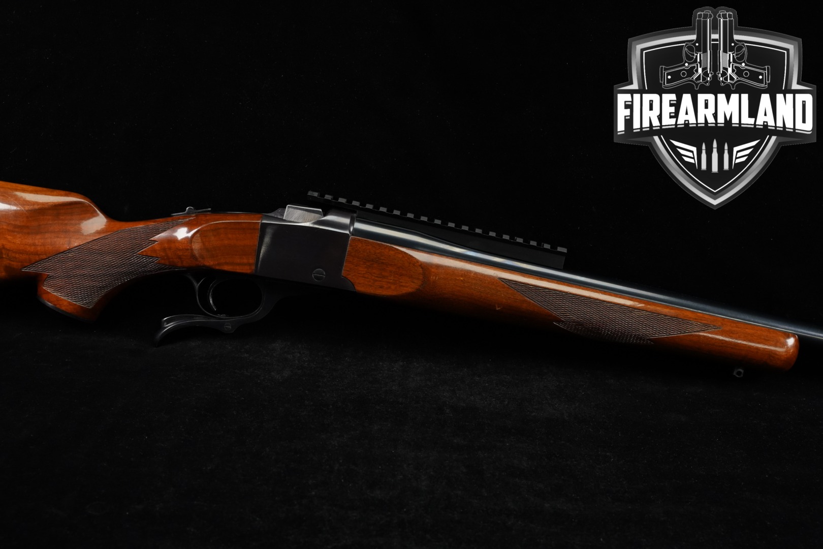 1977 Sturm Ruger No. 1 1B Standard Rifle .243 Win. Blued & Walnut in Good Condition Thumbnail