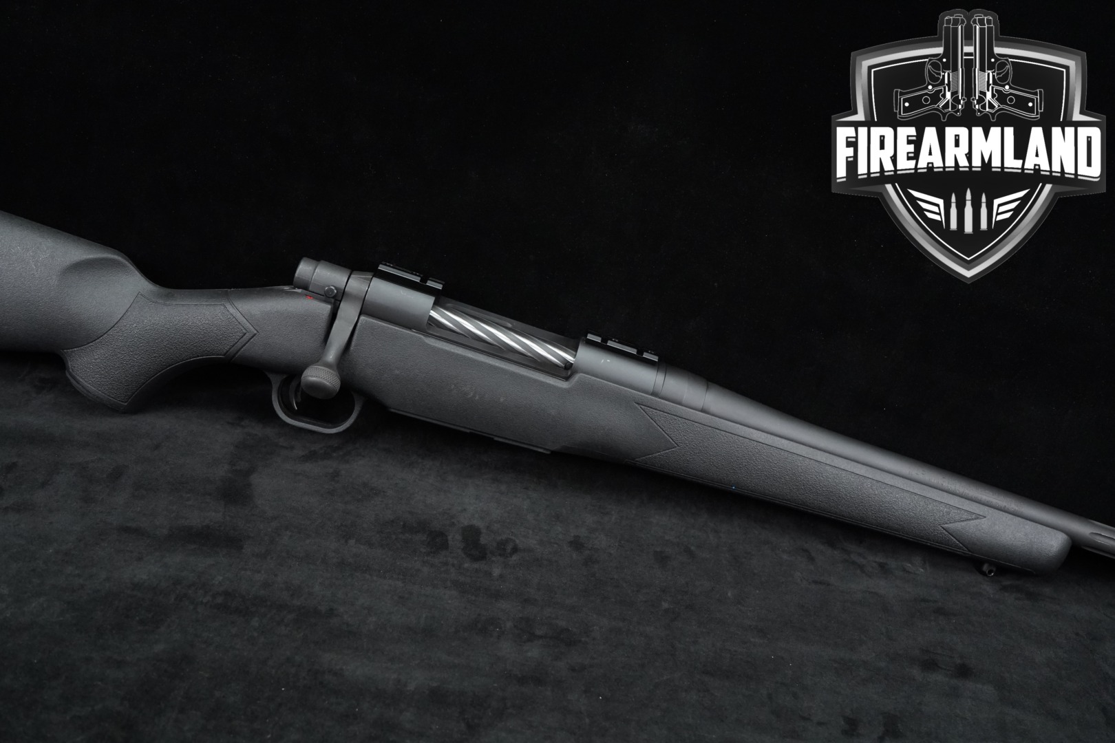Mossberg Patriot Synthetic .300 Win. Mag. Black in Very Good Condition Thumbnail