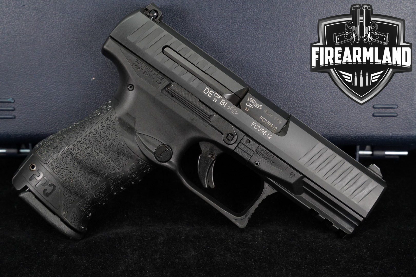 Walther PPQ M2 9mm Luger Black in Very Good Condition Thumbnail