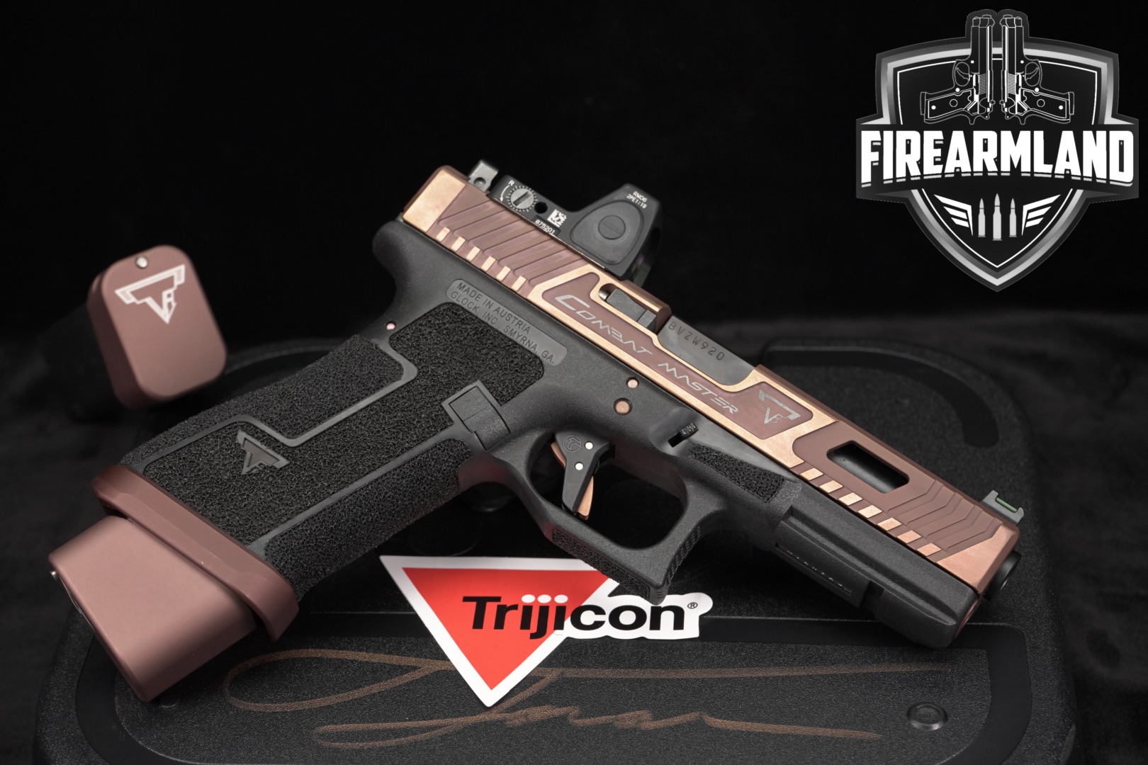 Taran Tactical (TTI) Glock 17 Gen 3; Combat Master 9mm Luger Bronze in Excellent Condition Thumbnail