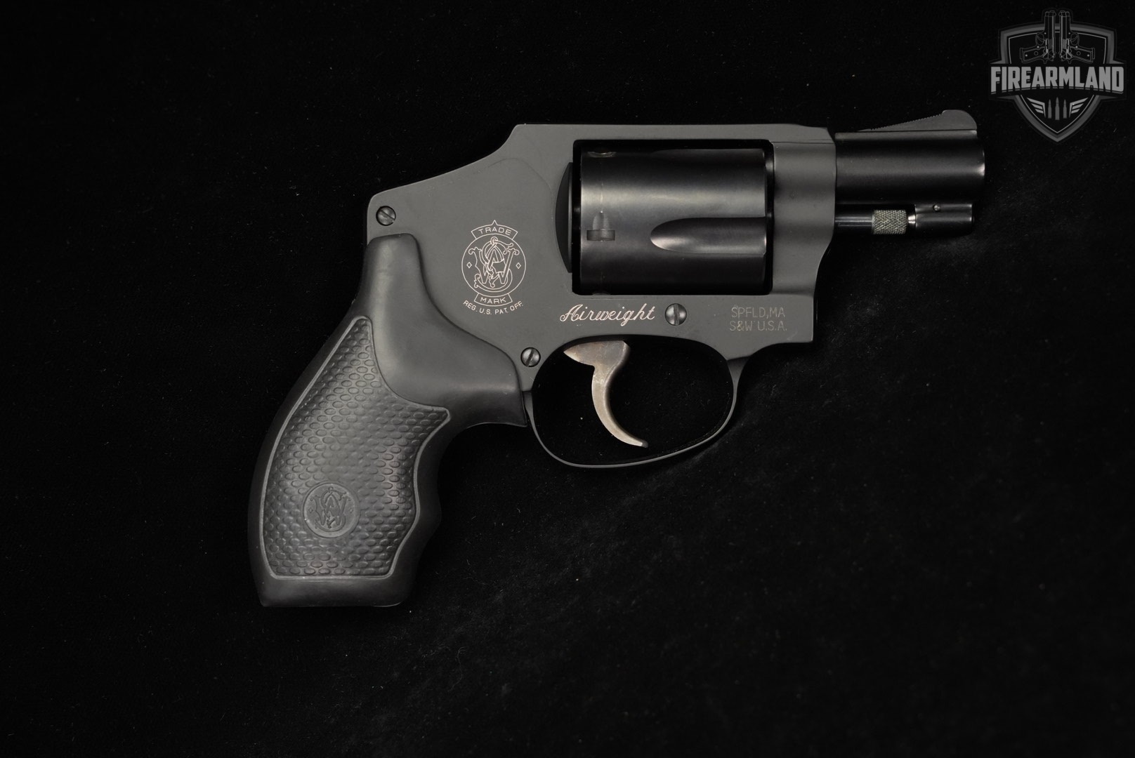 Smith & Wesson Model 442-1 Airweight S&W 1.875" +ORIG CASE, HOLSTER-img-3