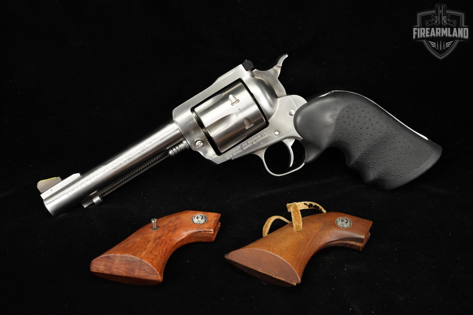 2000 Ruger New Model Super Blackhawk 44 Rem Mag 5.5" Satin Stainless-img-2