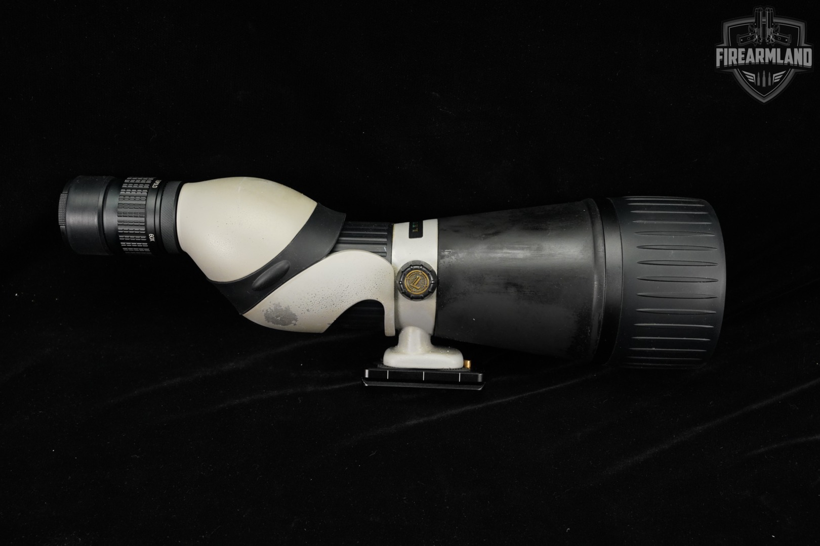Leupold Kenai HD Straight Spotting Scope 25-60x80mm 60x Magnification +CASE-img-3