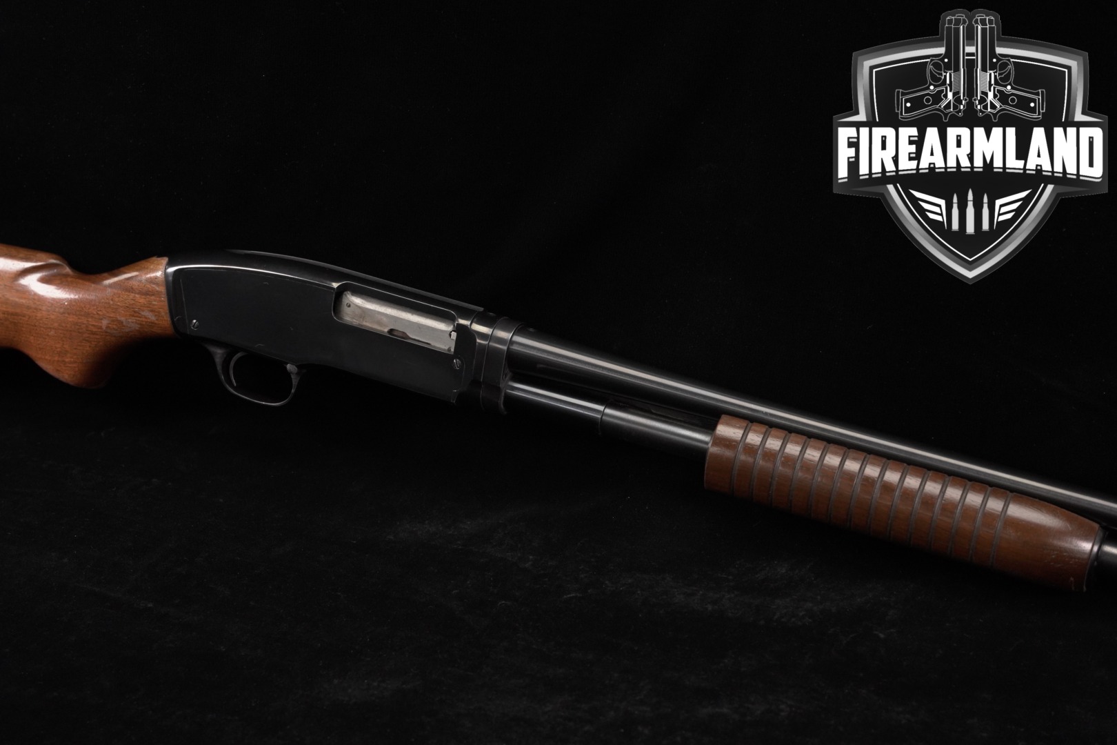 1961 Winchester Model 42 410 Bore 28" Blued & Walnut M42 TAKEDOWN-img-0