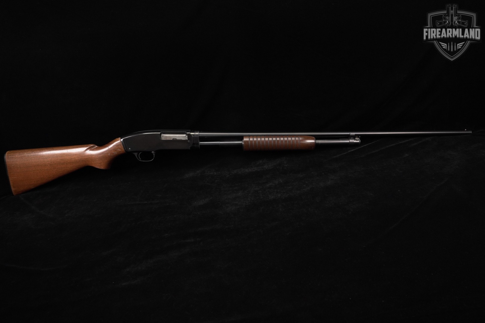1961 Winchester Model 42 410 Bore 28" Blued & Walnut M42 TAKEDOWN-img-3