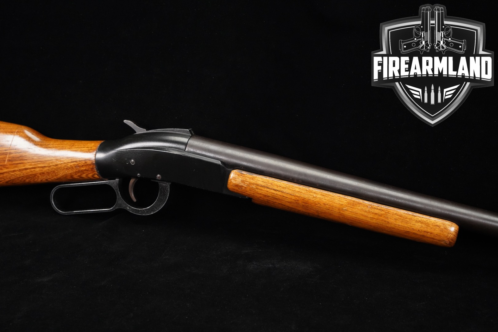 Ithaca Model 66 SuperSingle 12 Gauge Blued & Wood in Good Condition Thumbnail