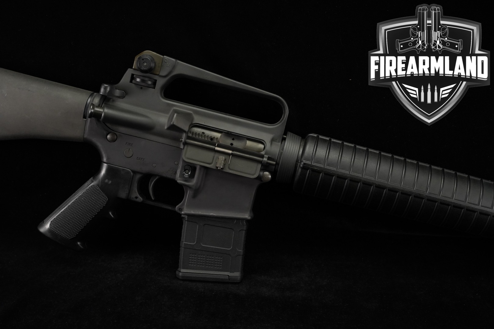 1976-1994 Bushmaster Mod. XM15-E2S HBAR 5.56mm NATO Black in Good Condition Thumbnail