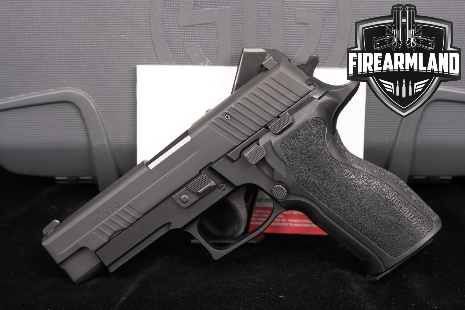 Sig Sauer P226 Elite 9mm Luger Black in Excellent Condition Thumbnail