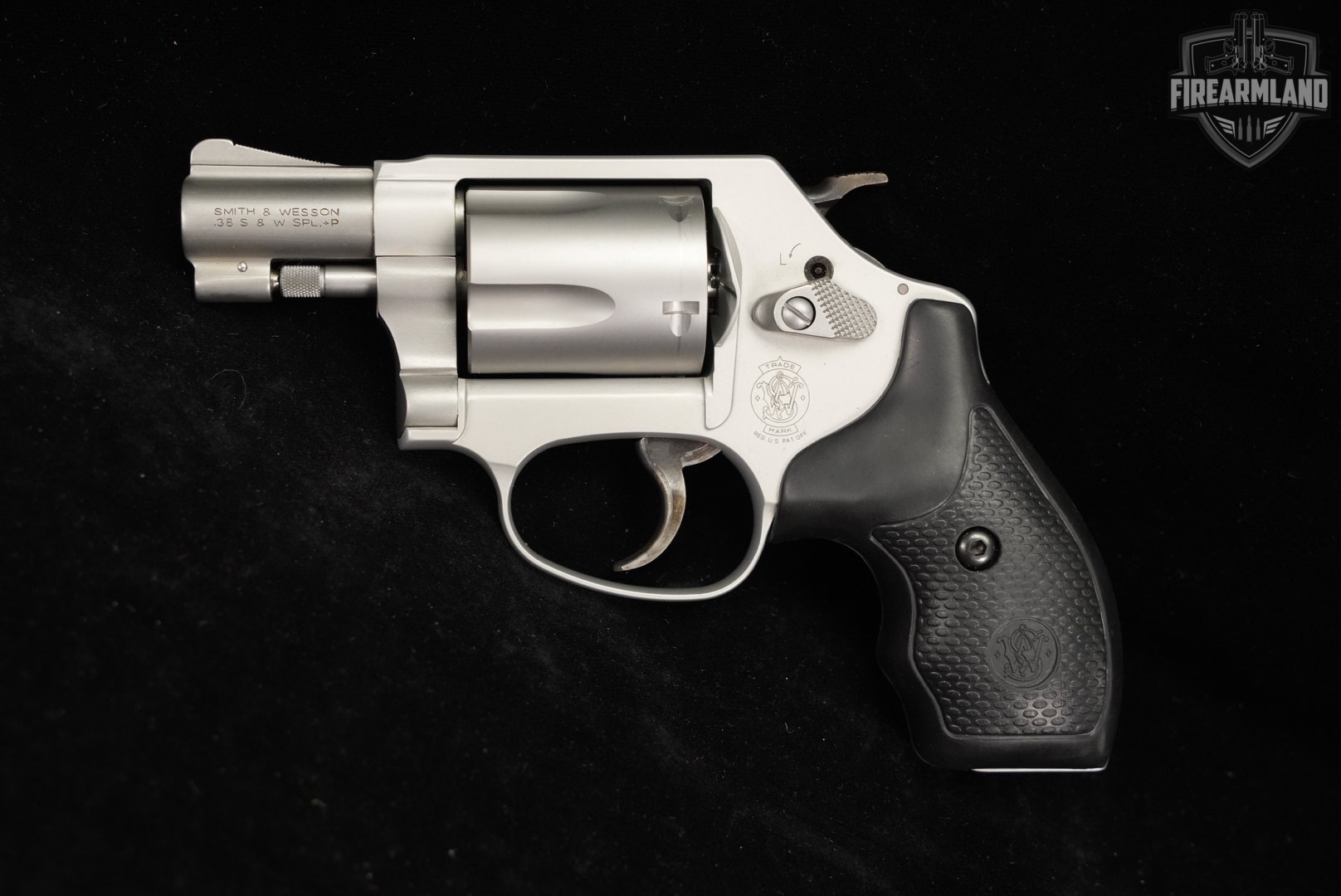Smith & Wesson Model 637-2 Airweight S&W 38 Special 1.875" +ORIG CASE-img-4