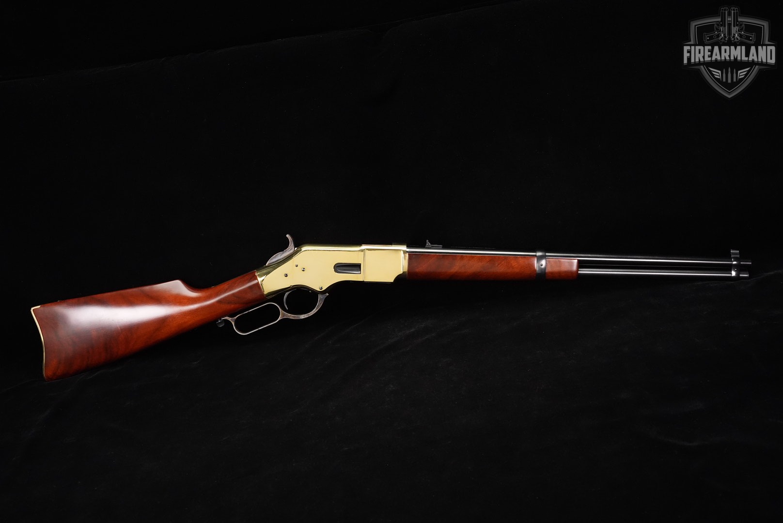 A Uberti Model 1866 Carbine 45 Colt 19" Polished Brass & Walnut +ORIG BOX-img-3