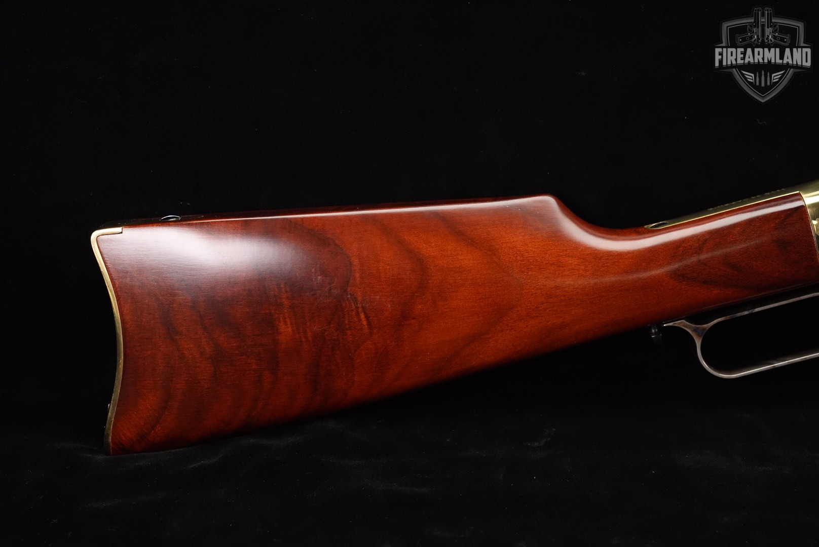 A Uberti Model 1866 Carbine 45 Colt 19" Polished Brass & Walnut +ORIG BOX-img-4
