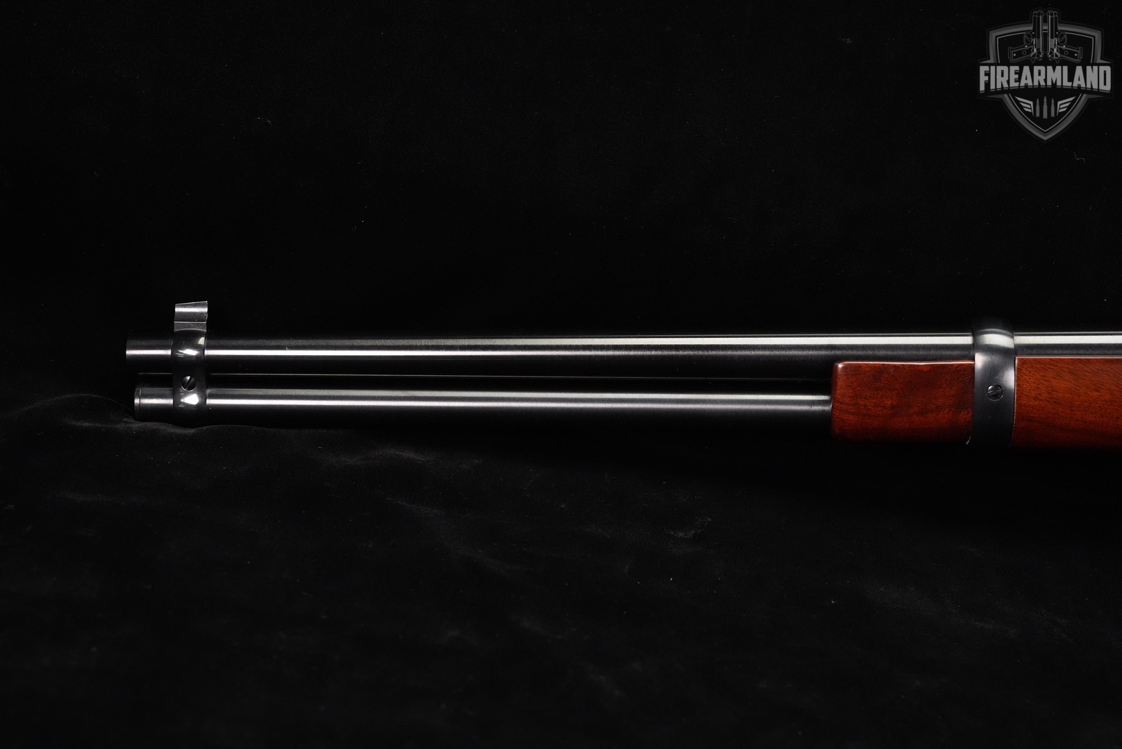 A Uberti Model 1866 Carbine 45 Colt 19" Polished Brass & Walnut +ORIG BOX-img-8