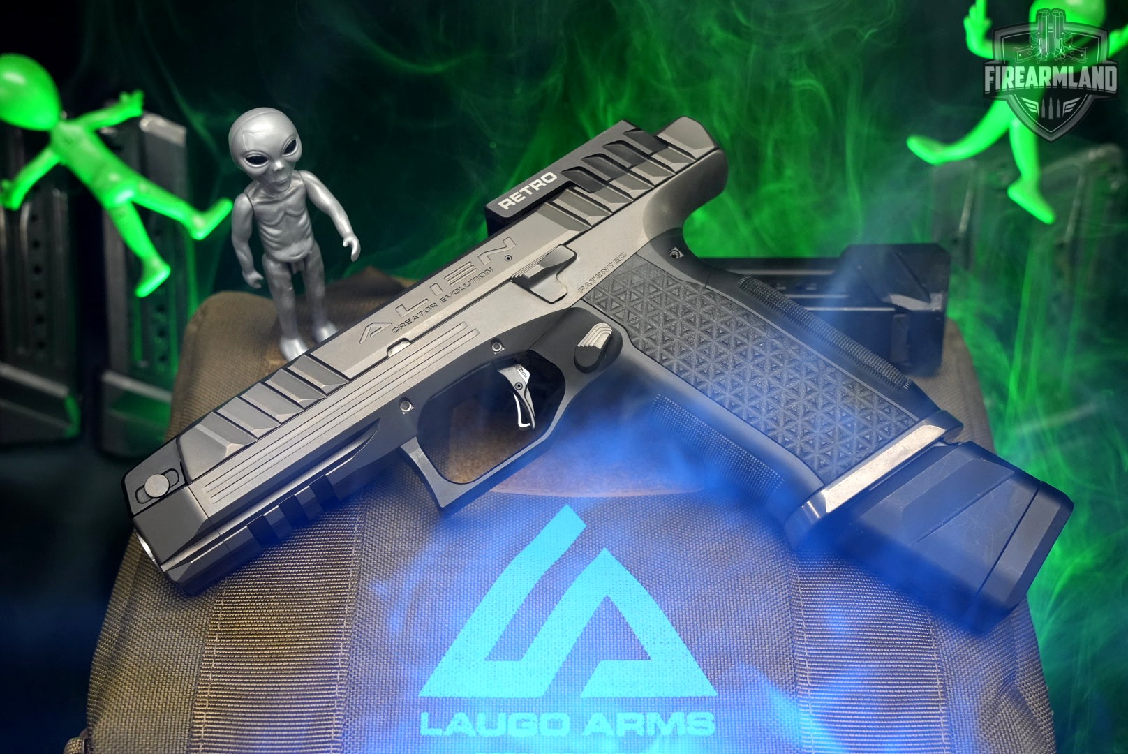 LAUGO ARMS Alien Creator Evolution Retro 9mm 4.8" +6 MAGS & ORIG CASE-img-28