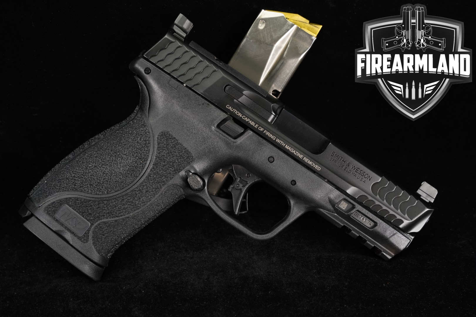 Smith & Wesson (S&W) M&P 10mm M2.0, Optics-Ready, No Thumb Safety 10mm Black in Very Good Condition Thumbnail