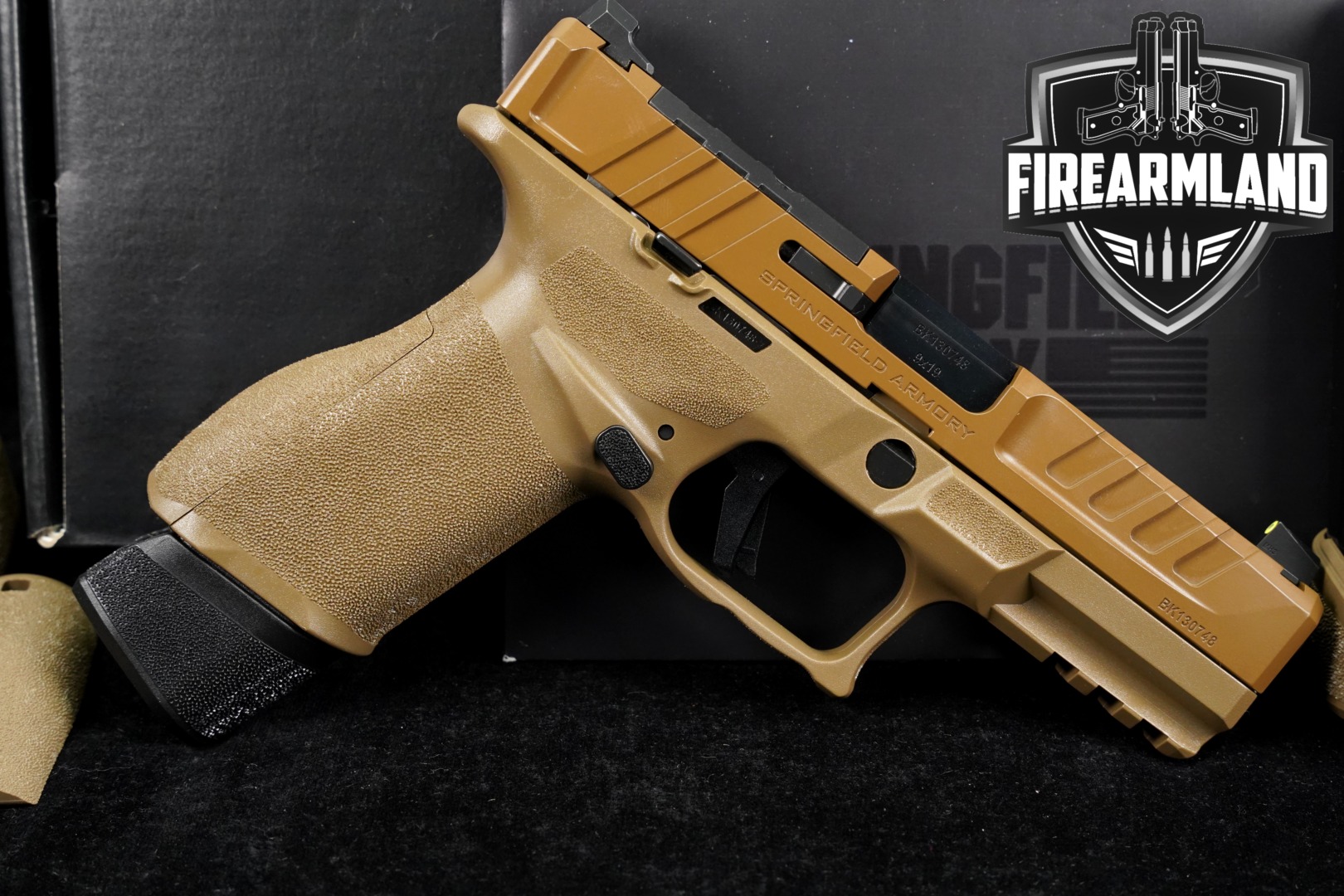 Springfield Armory Echelon 4.0C 9mm Luger Desert FDE in Excellent Condition Thumbnail