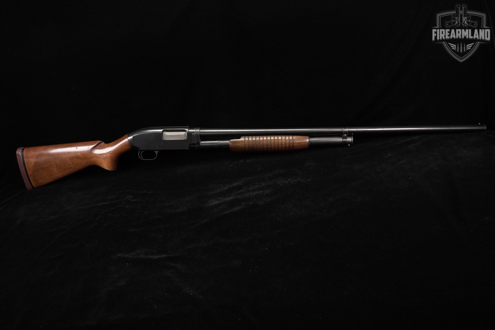 1957 Winchester Model 12 Heavy Duck Gun Polished Blue & Walnut M12 TAKEDOWN-img-3