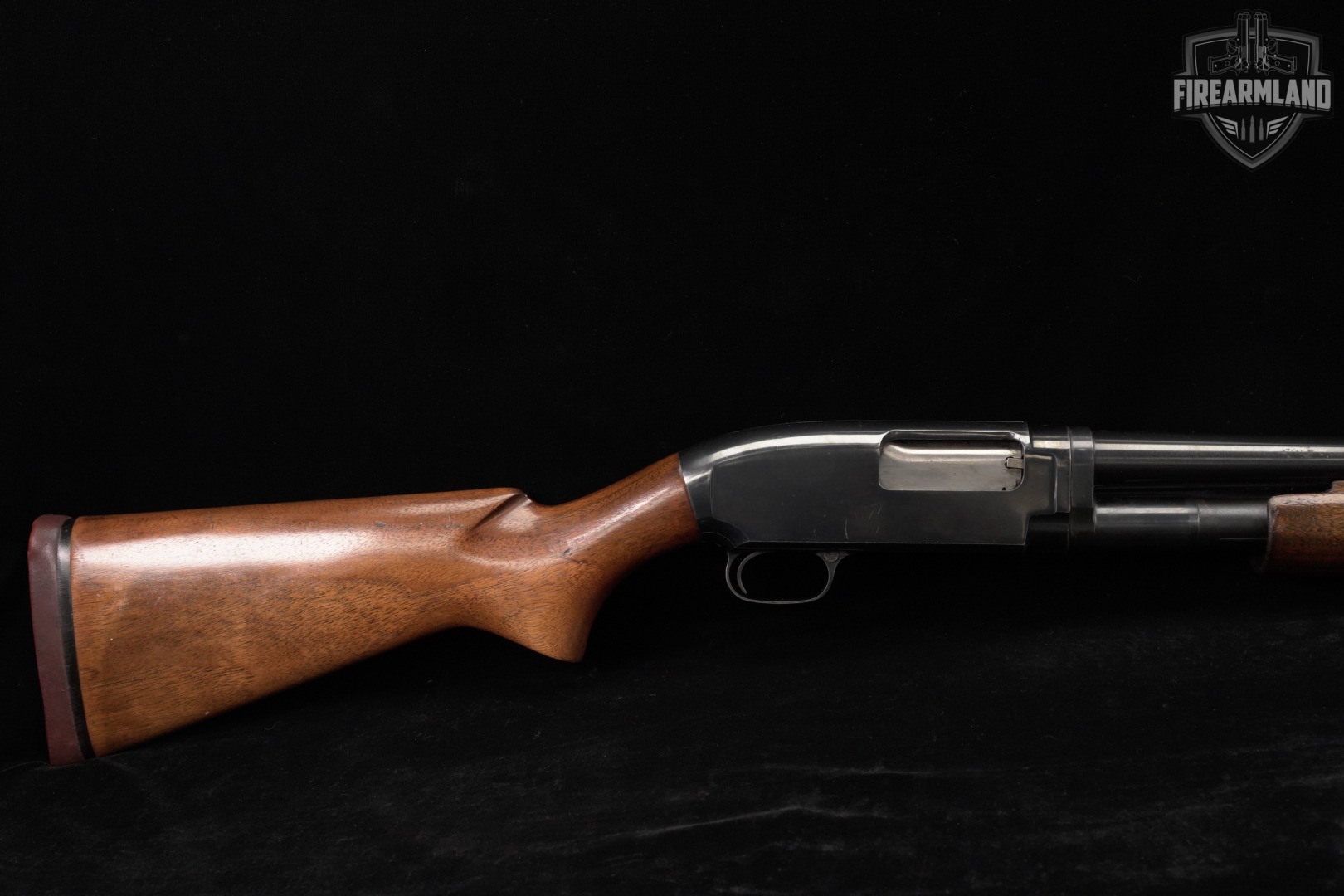 1957 Winchester Model 12 Heavy Duck Gun Polished Blue & Walnut M12 TAKEDOWN-img-4