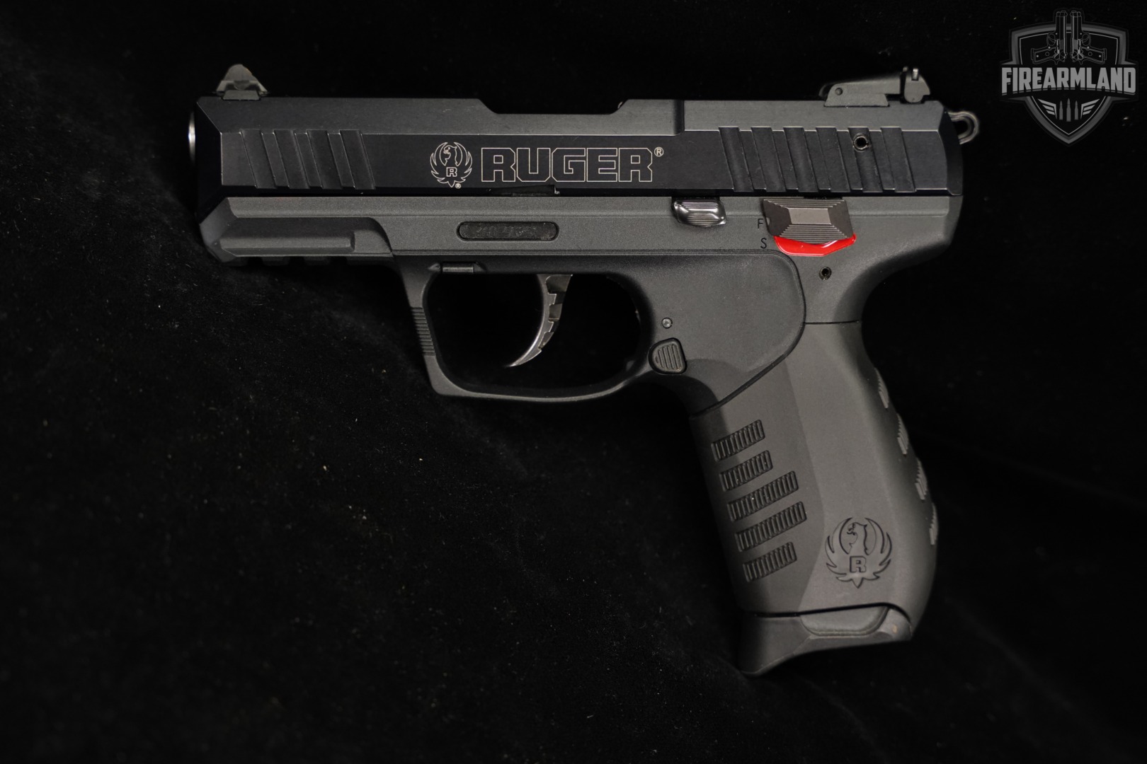 Ruger SR22 22LR 3.5" SR 22P 22-P +2 MAGS-img-4