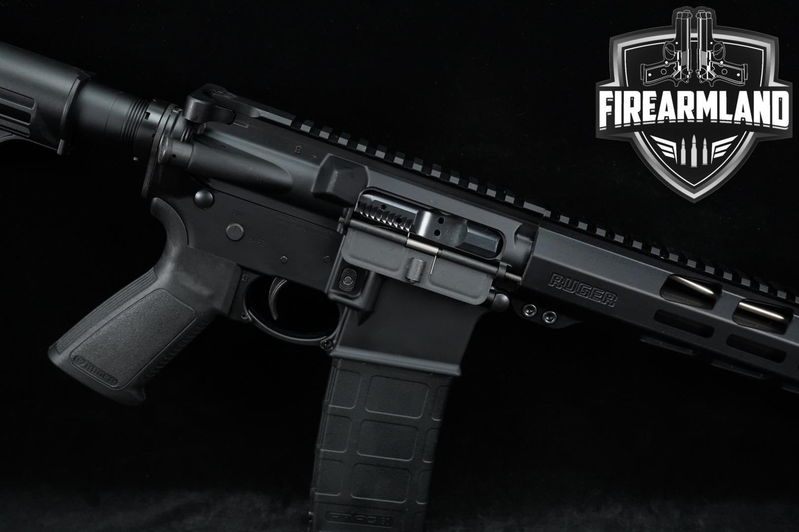 2021 Sturm Ruger AR-556 Free-Float Handguard 5.56mm NATO Black in Excellent Condition Thumbnail