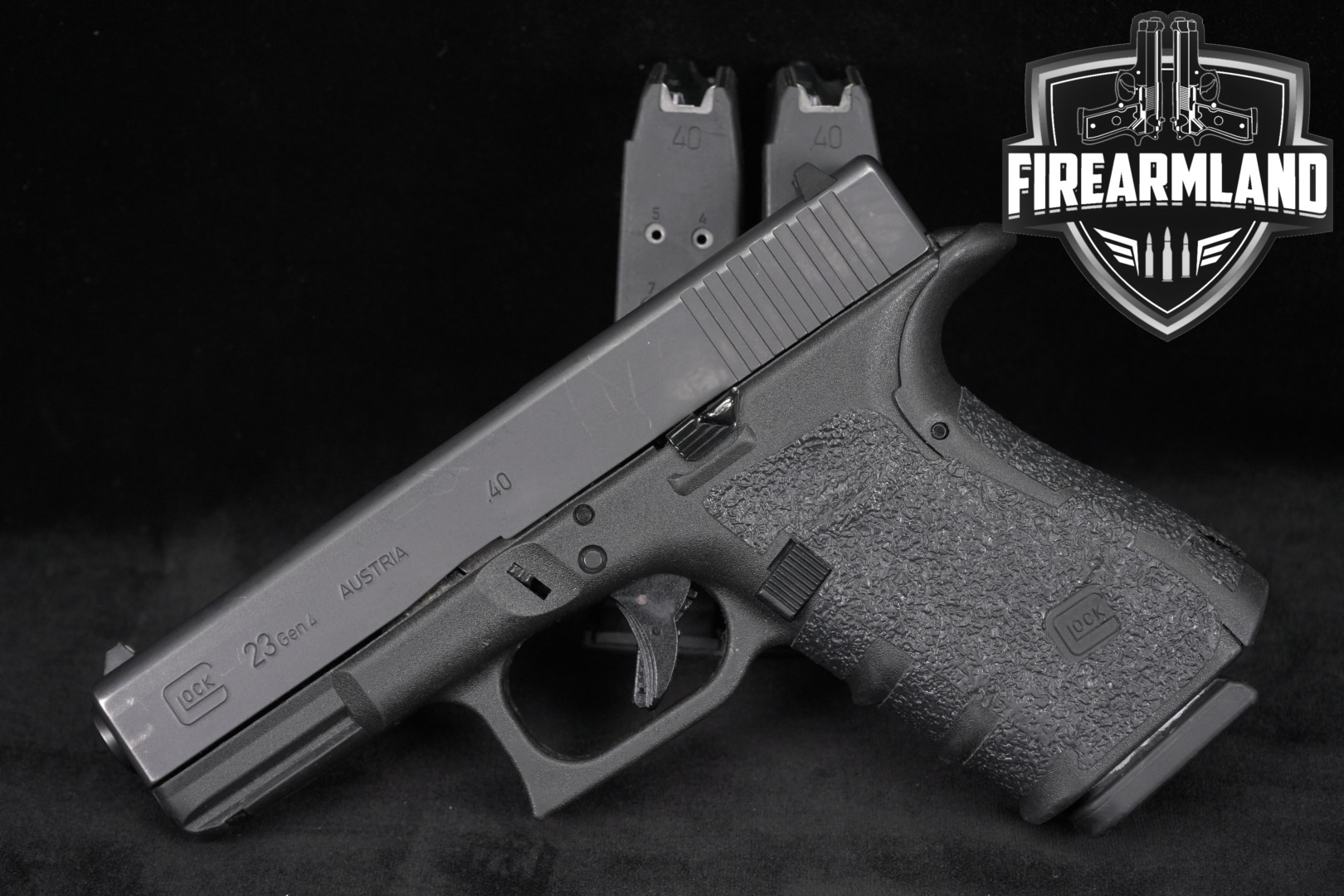 Glock G23 Gen4 .40 S&W Black in Very Good Condition Thumbnail