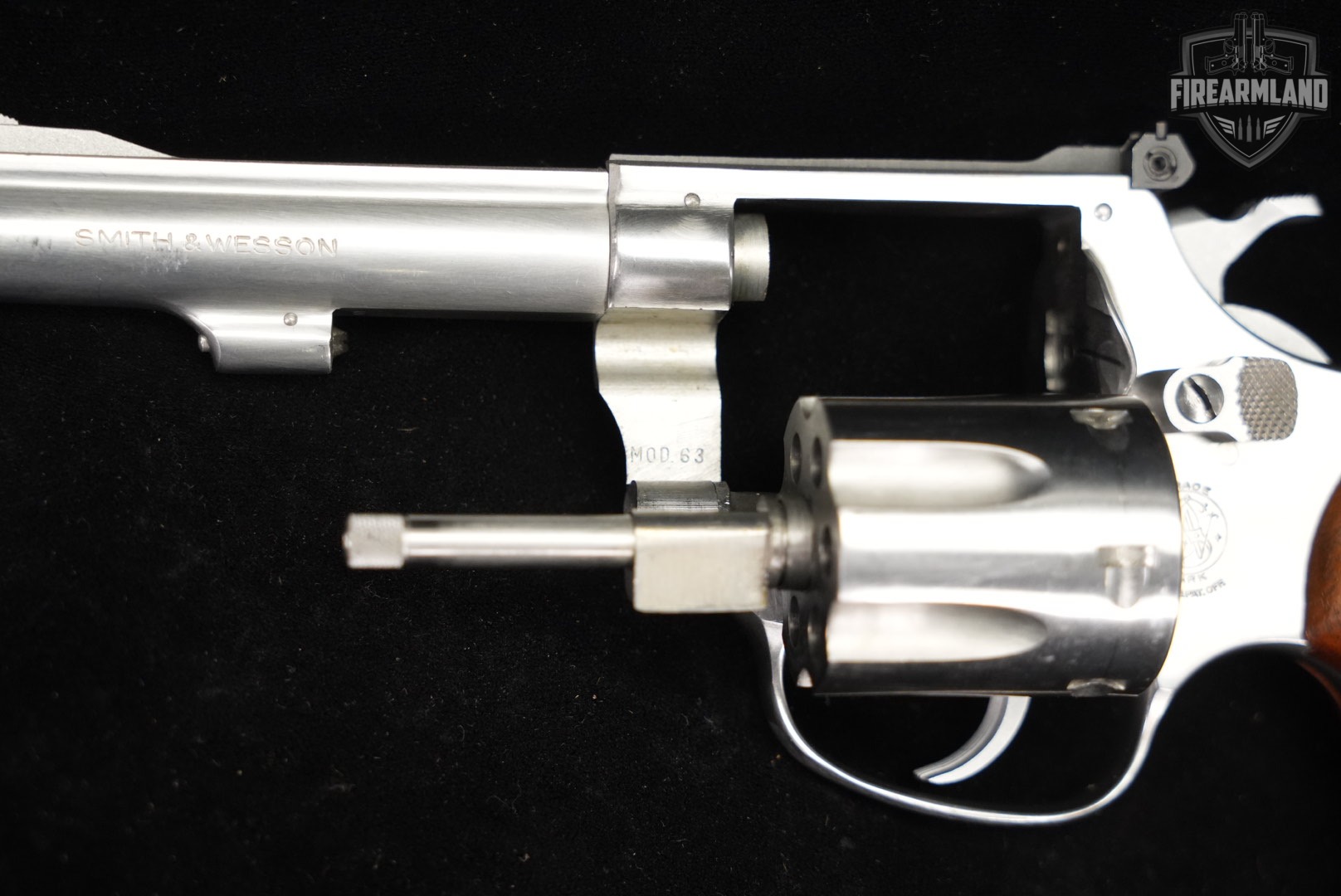 1978-1979 Smith & Wesson Model 63 No-Dash S&W Kit Gun 22LR 4" +HOLSTER-img-14