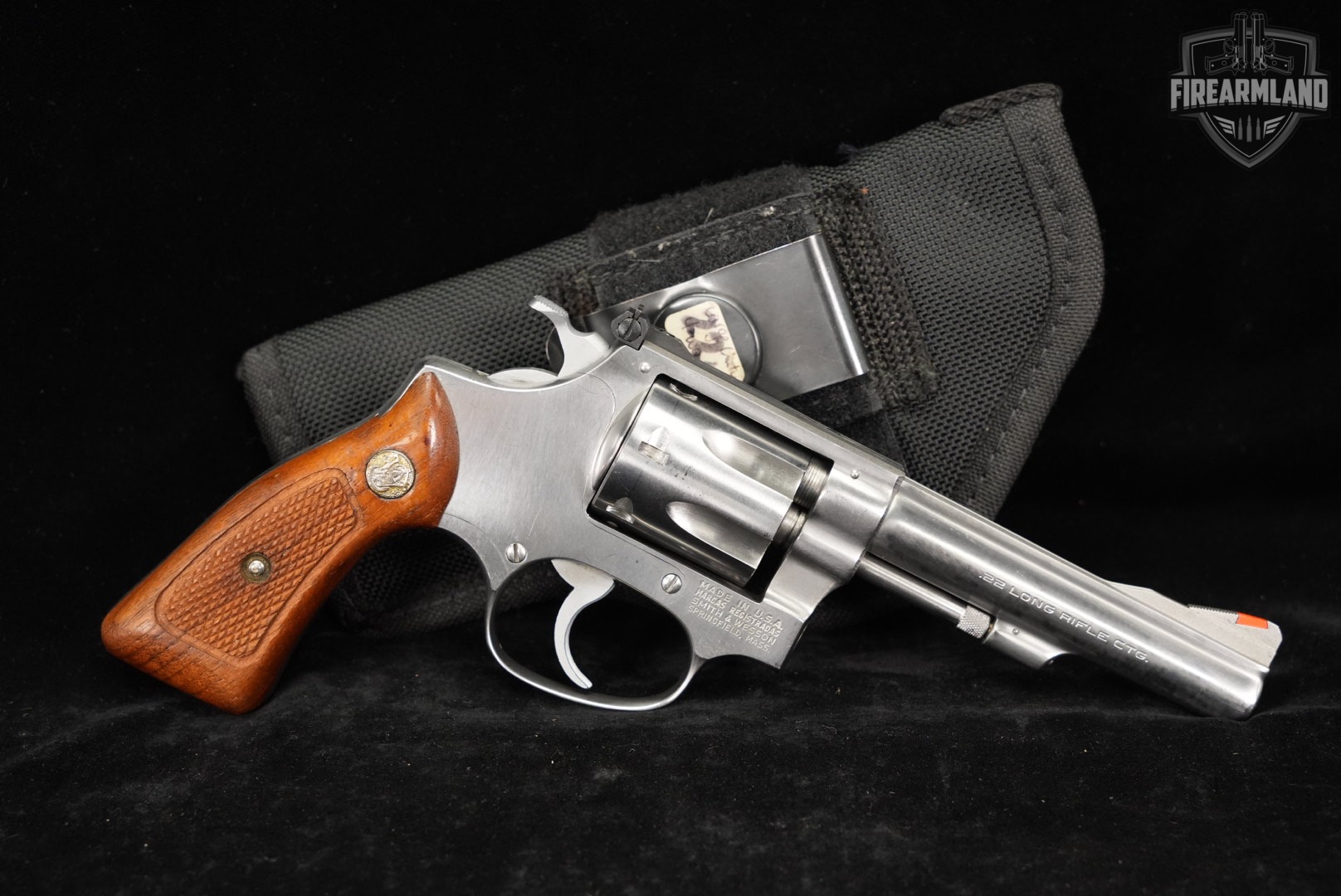 1978-1979 Smith & Wesson Model 63 No-Dash S&W Kit Gun 22LR 4" +HOLSTER-img-2