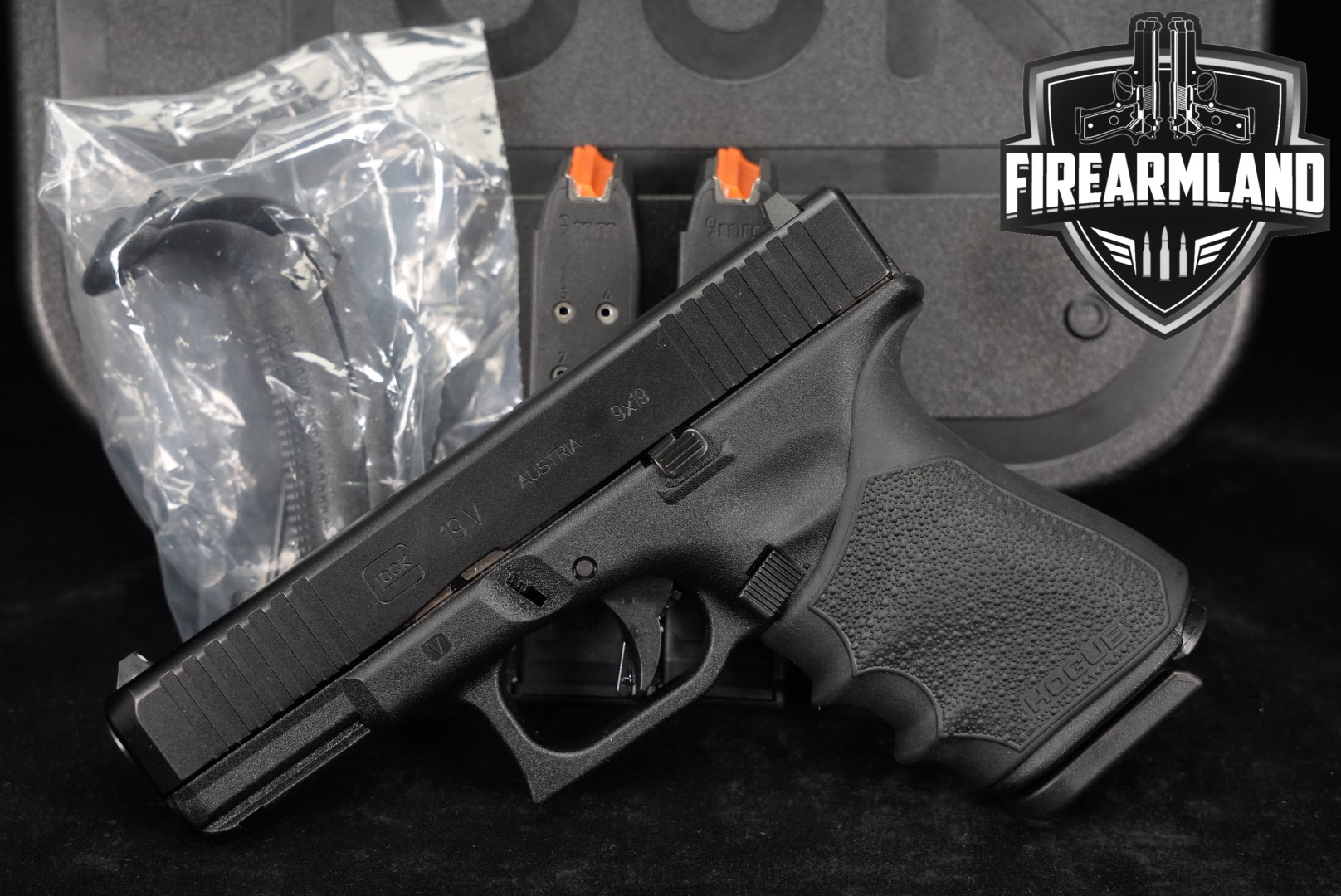 Glock 19 Gen5 G19 Gen 5 V-Series 9mm 4.02" +3 MAGS & ORIG CASE-img-0