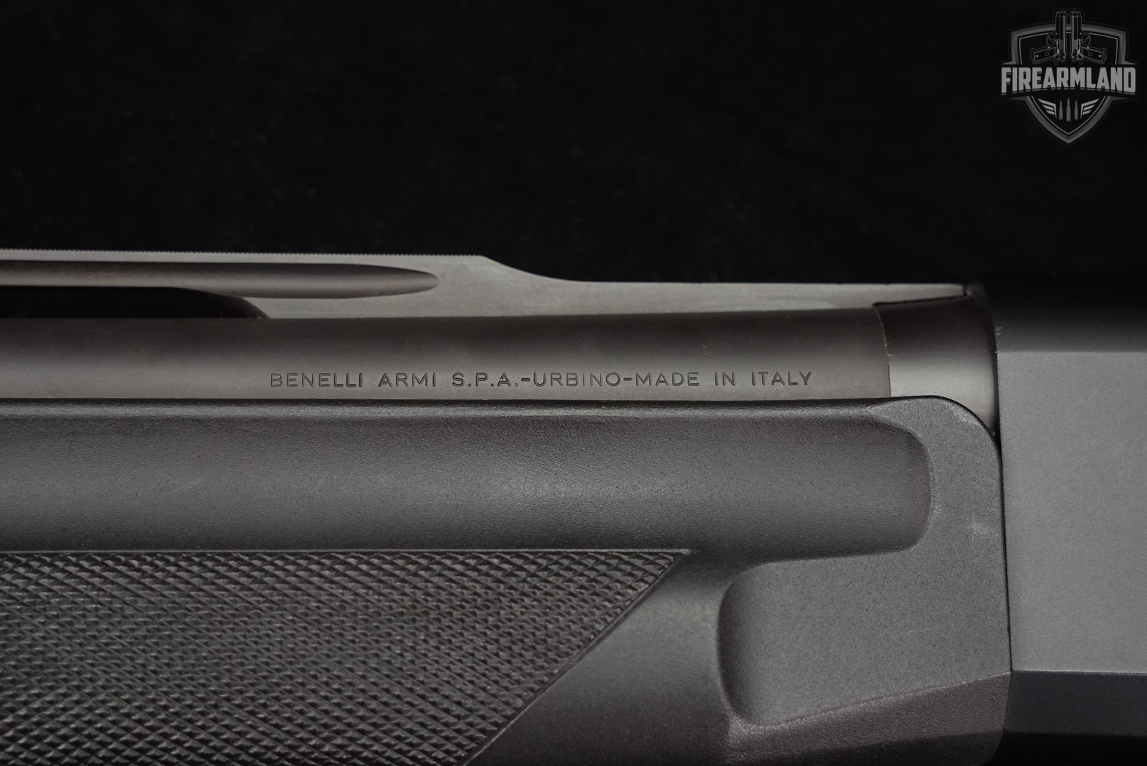 Benelli M1 Super 90 Field 12-Gauge 21" +CASE-img-22