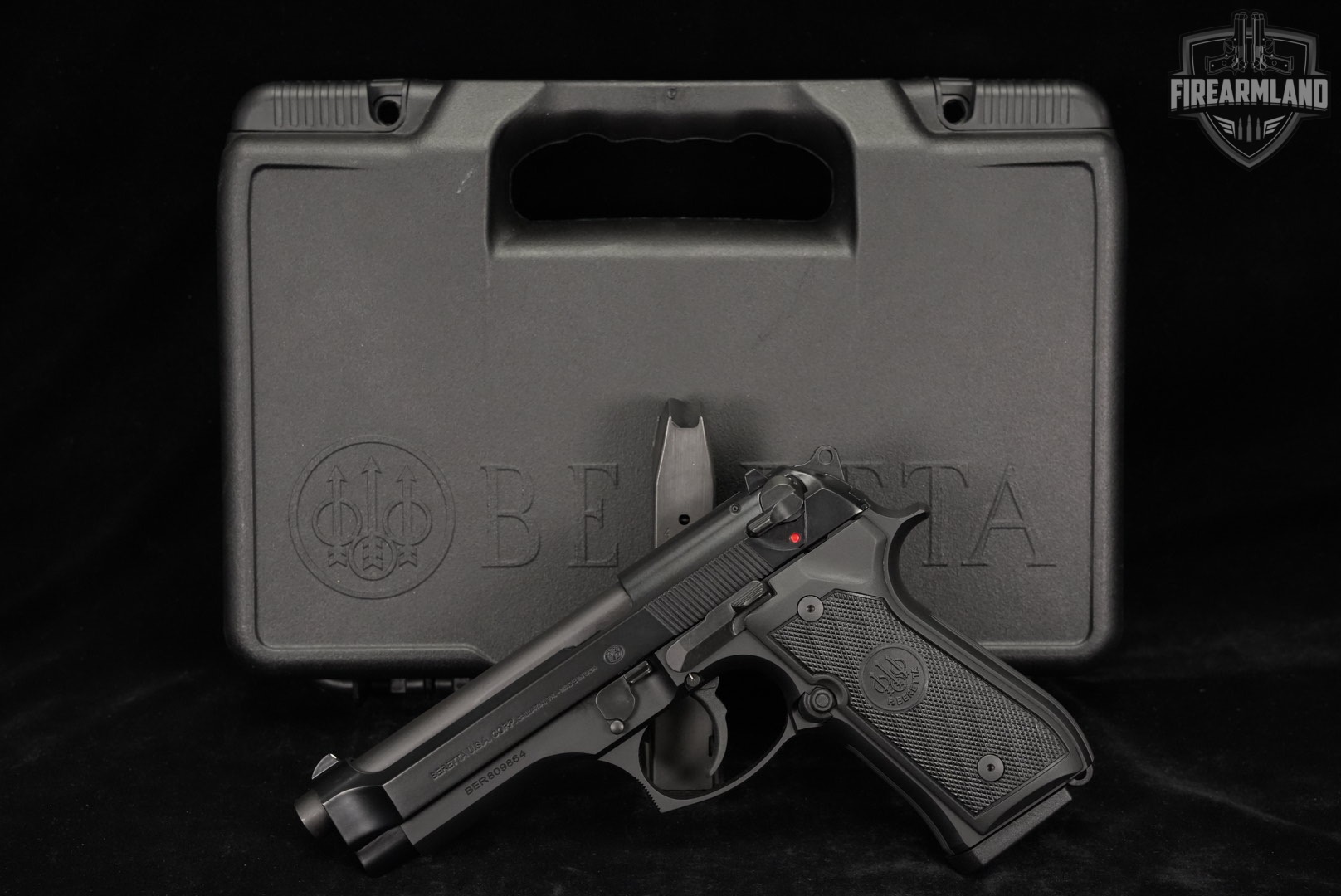 Beretta 92FS 9mm 4.9" 92 FS +2 MAGS & ORIG BOX-img-2