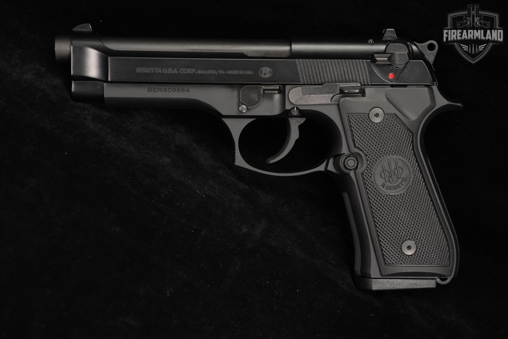 Beretta 92FS 9mm 4.9" 92 FS +2 MAGS & ORIG BOX-img-4